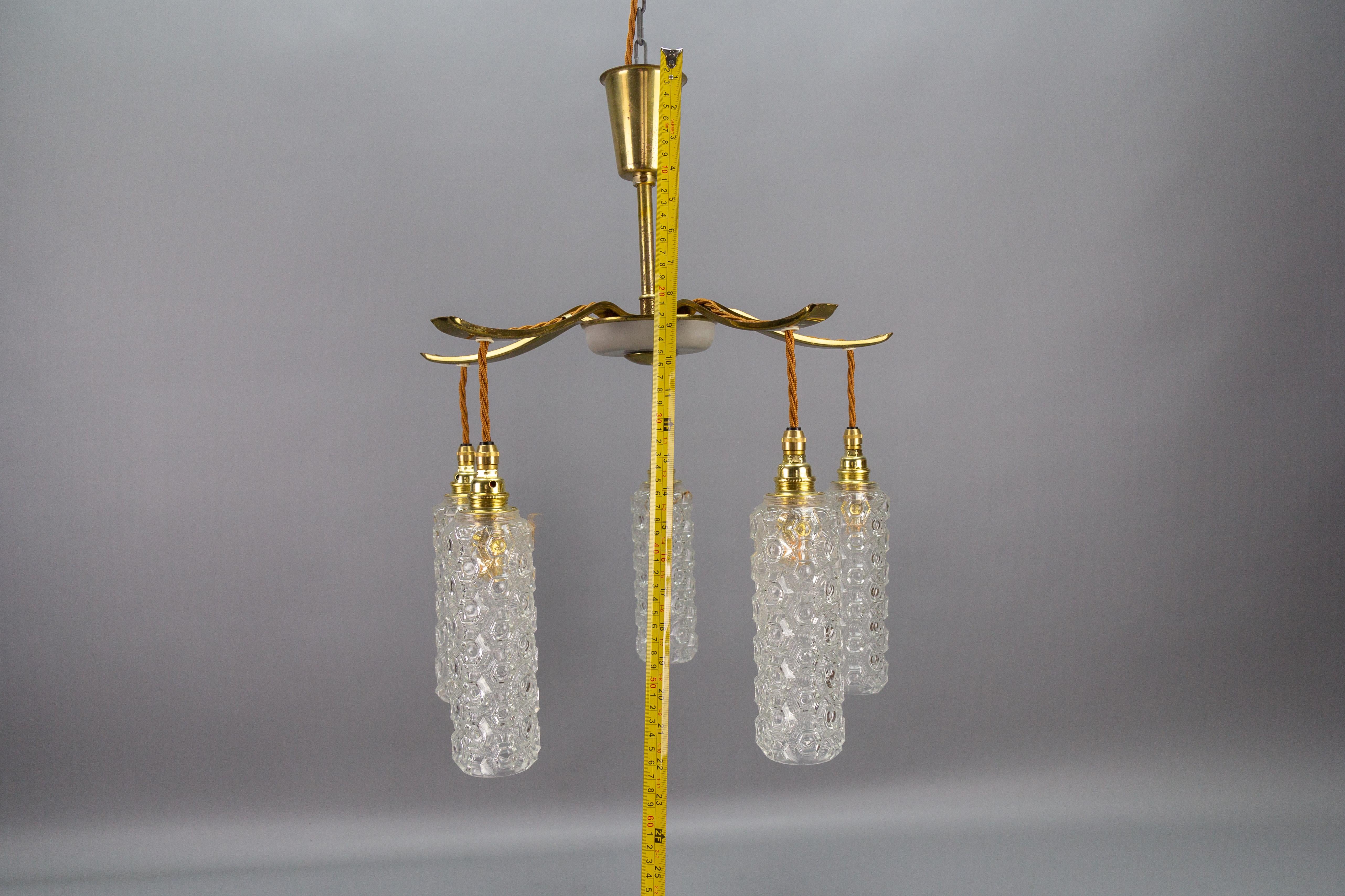 Mid-Century Modern Metal and Clear Glass Five-Light Pendant Chandelier For Sale 9