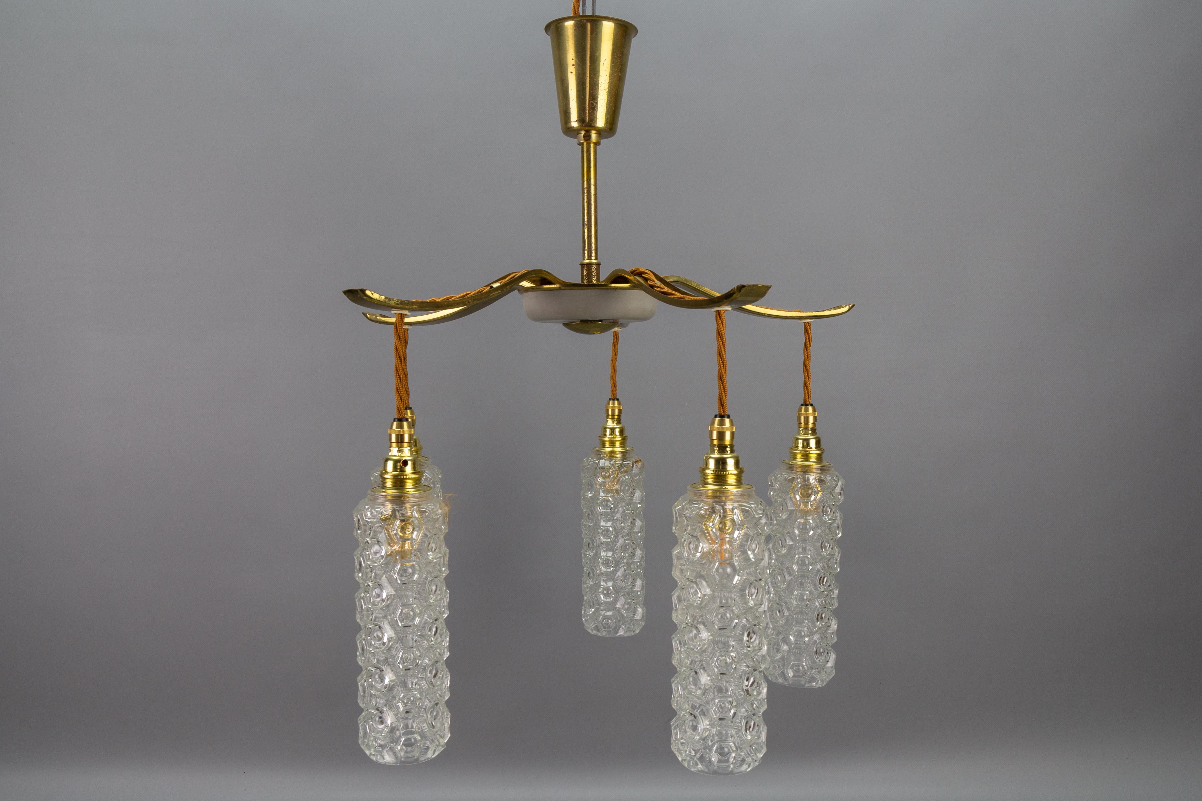 Mid-Century Modern Metal and Clear Glass Five-Light Pendant Chandelier For Sale 13