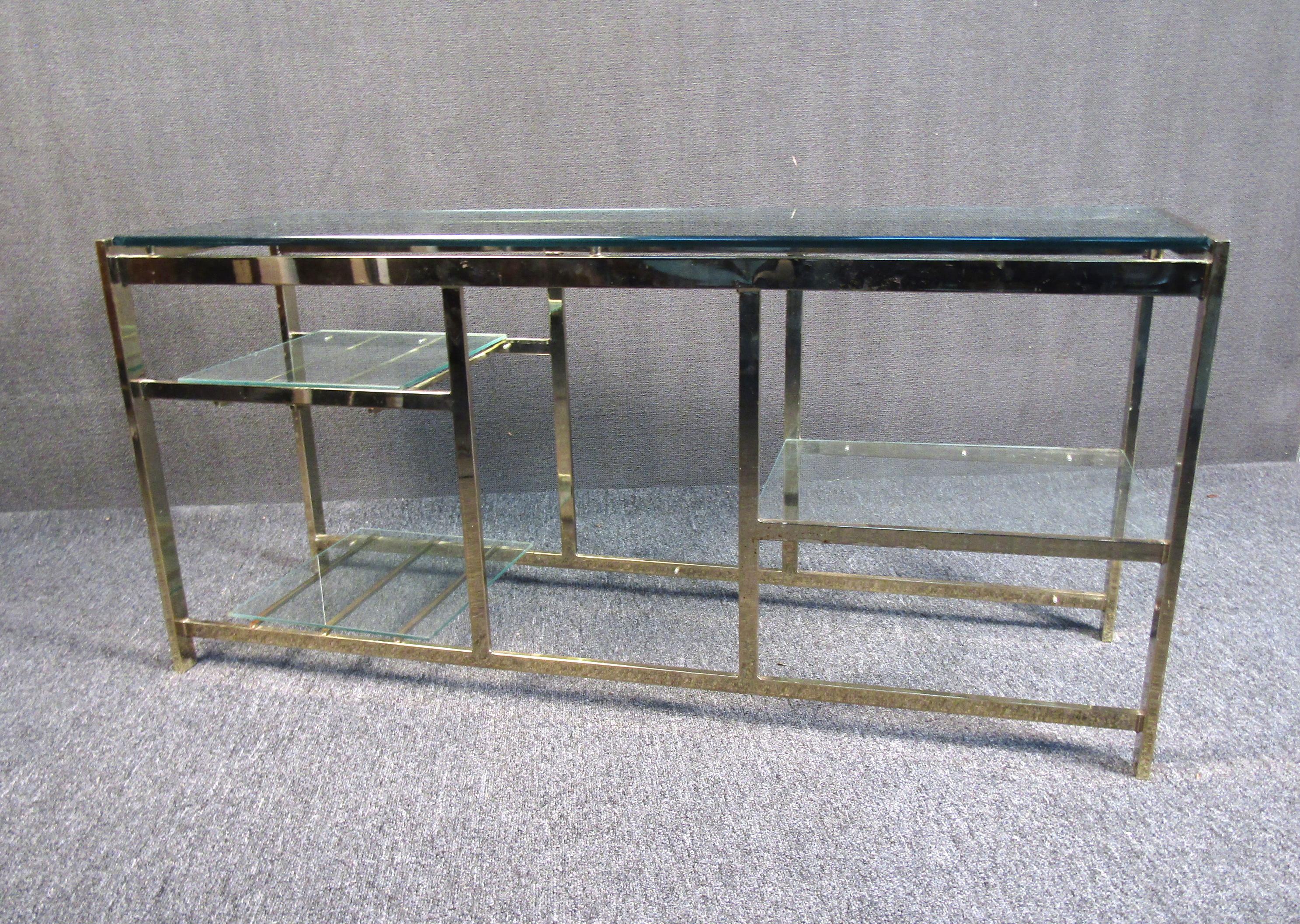 20th Century Mid-Century Modern Metal and Glass Table For Sale