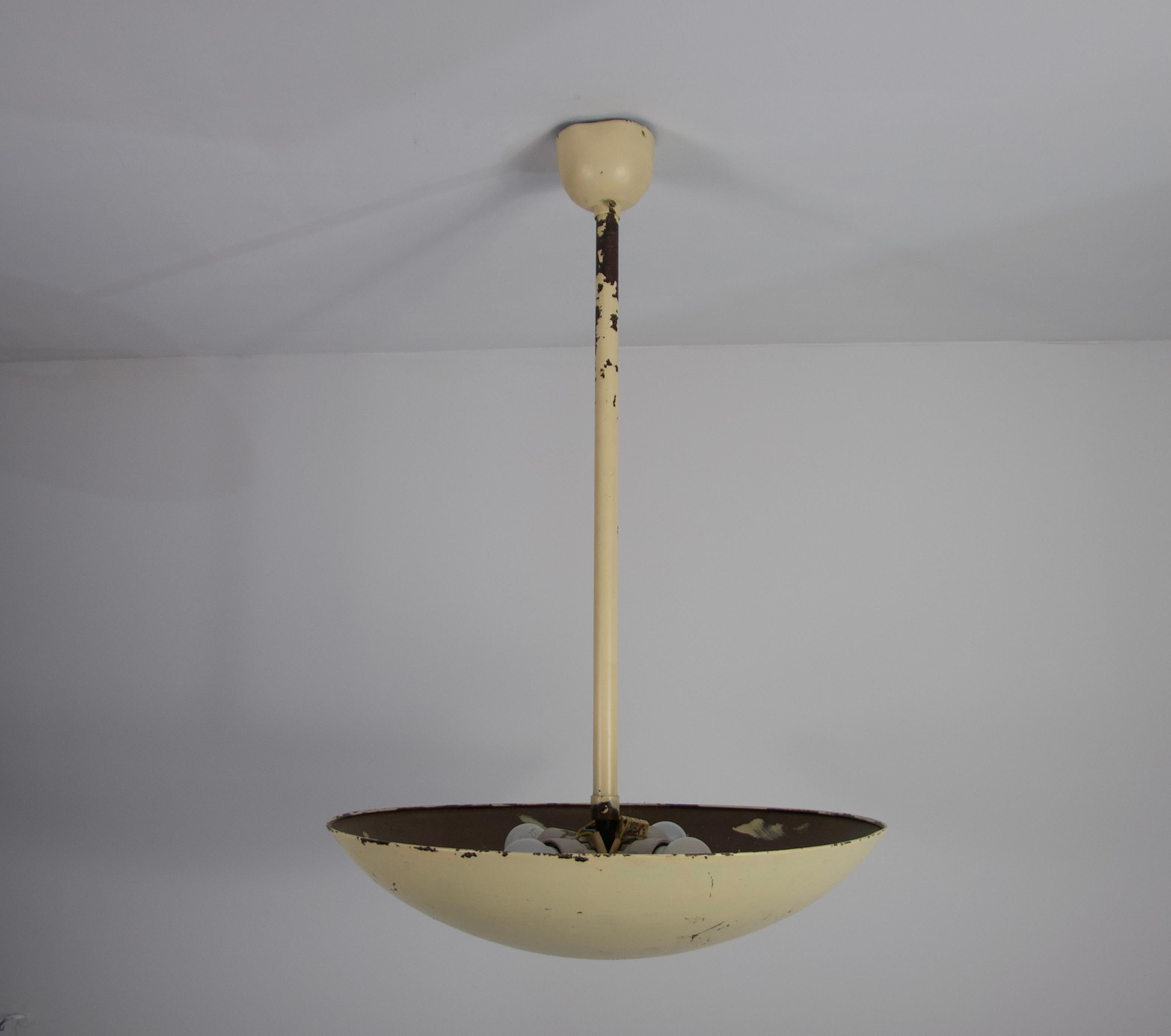 Milieu du XXe siècle Plafonnier en métal moderne du milieu du siècle, Allemagne, années 1960 en vente
