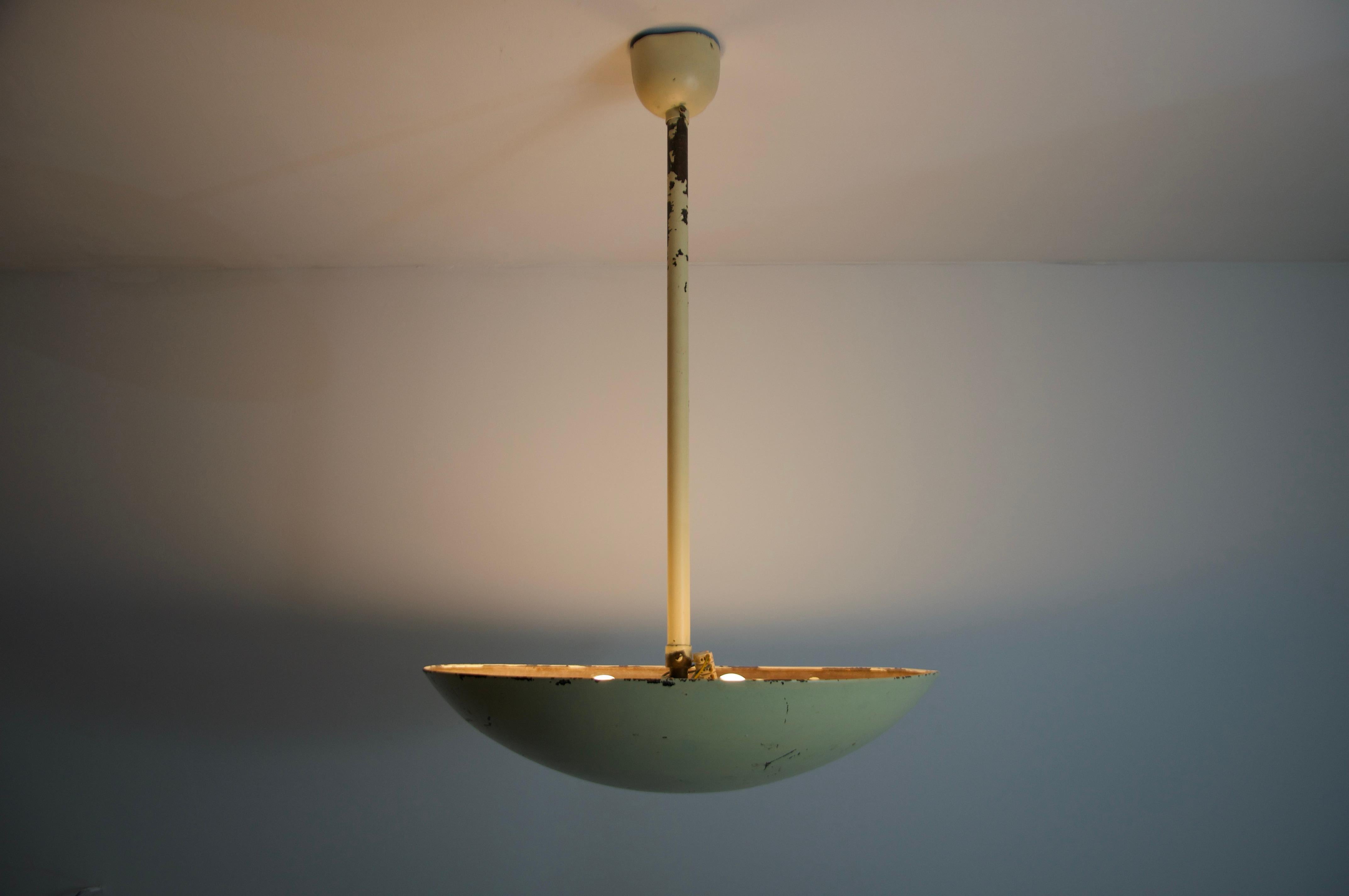 Plafonnier en métal moderne du milieu du siècle, Allemagne, années 1960 en vente 2