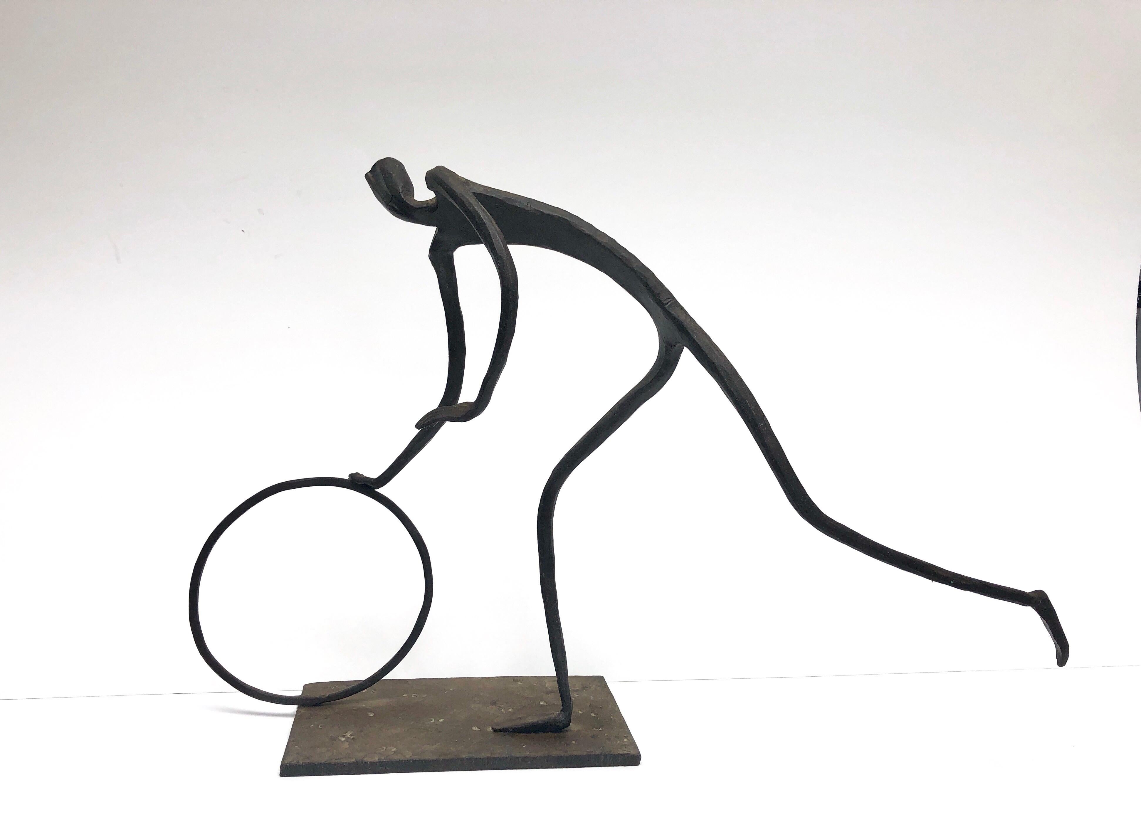 Mid-Century Modern Metal Sculpture of Man with Ring In Good Condition In Miami, FL