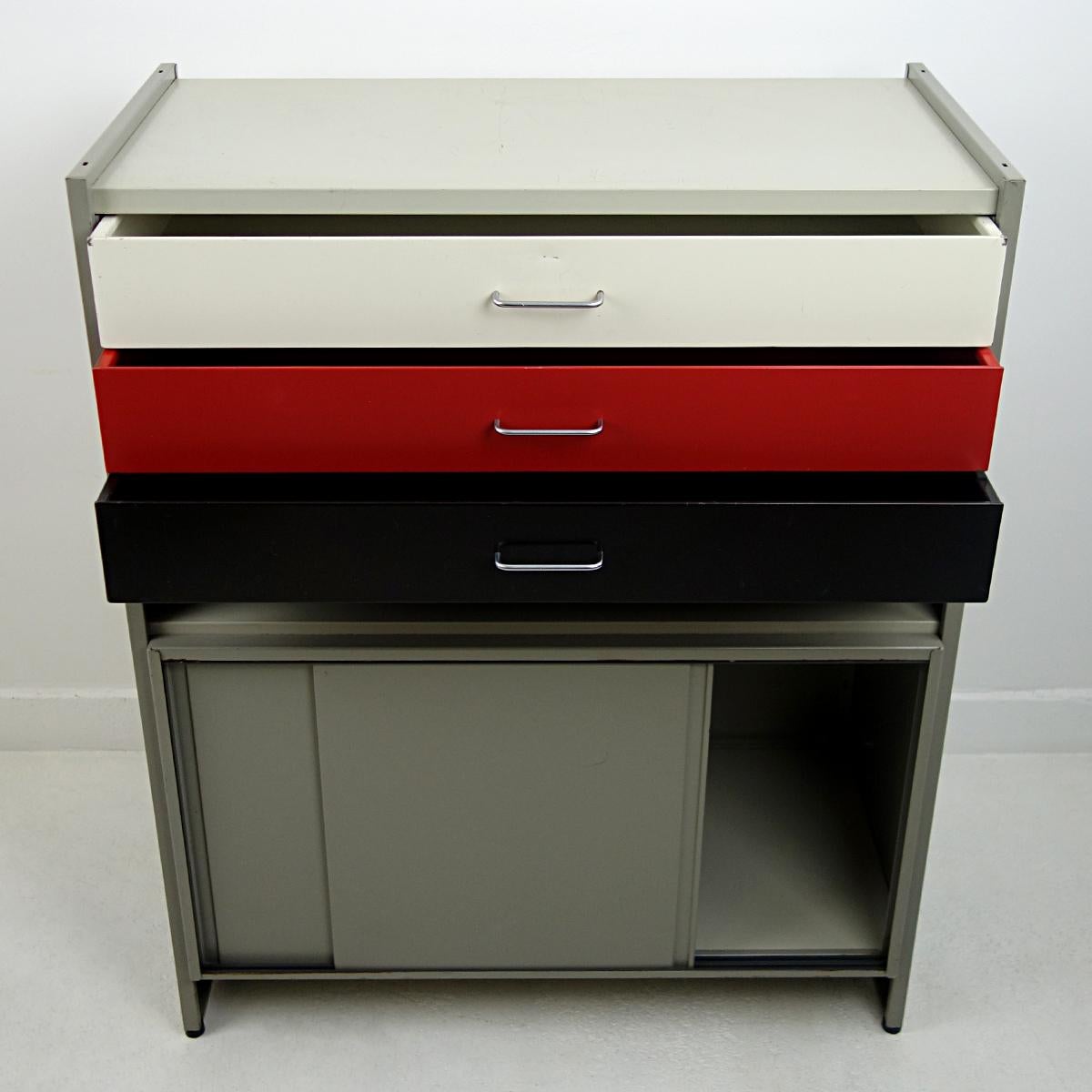 Dutch Mid-Century Modern Metal Storage System Designed by André Cordemeijer for Gispen