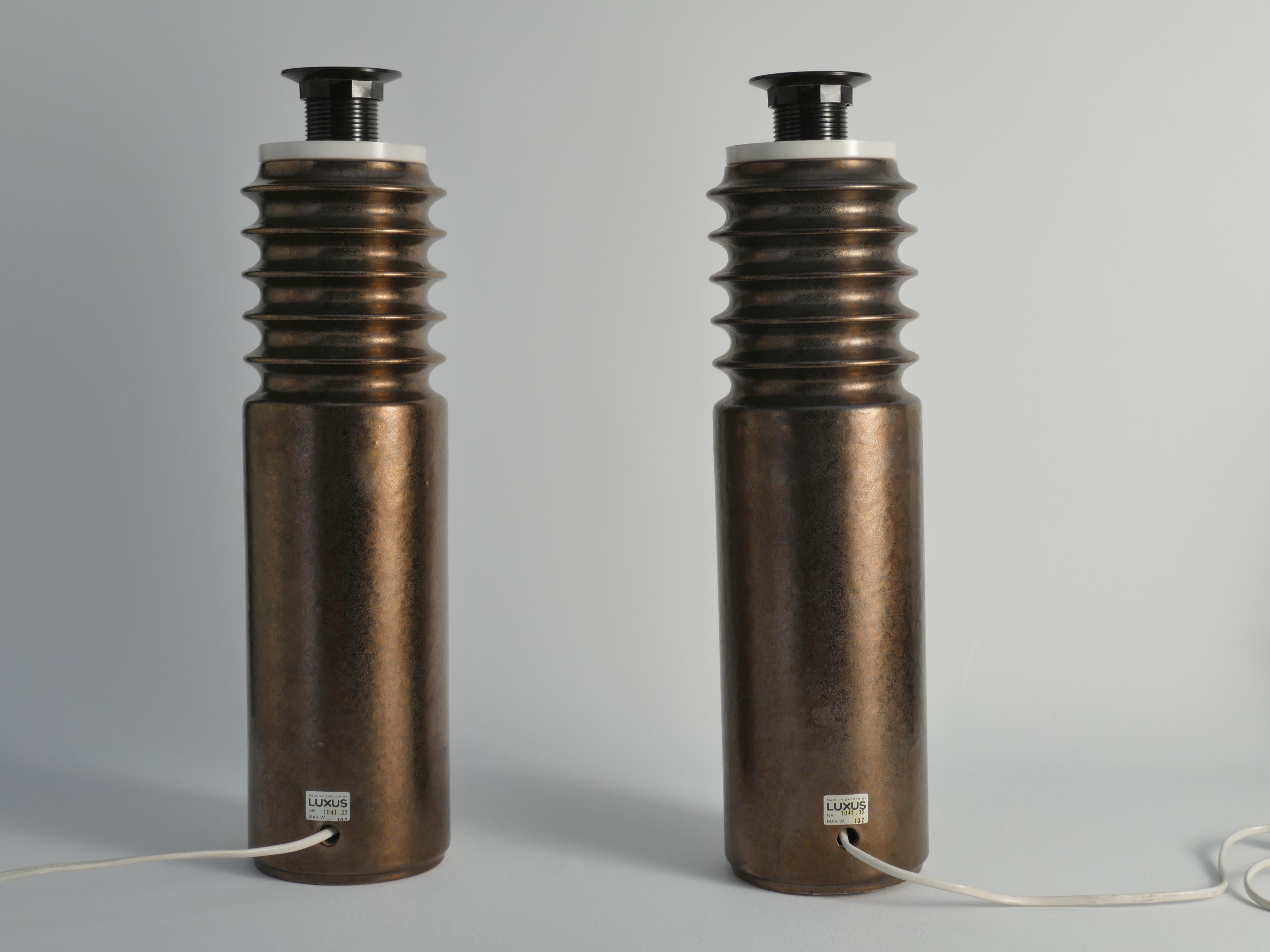 Stoneware Mid-century Modern Metallic Aubergine Ceramic Table Lamps 