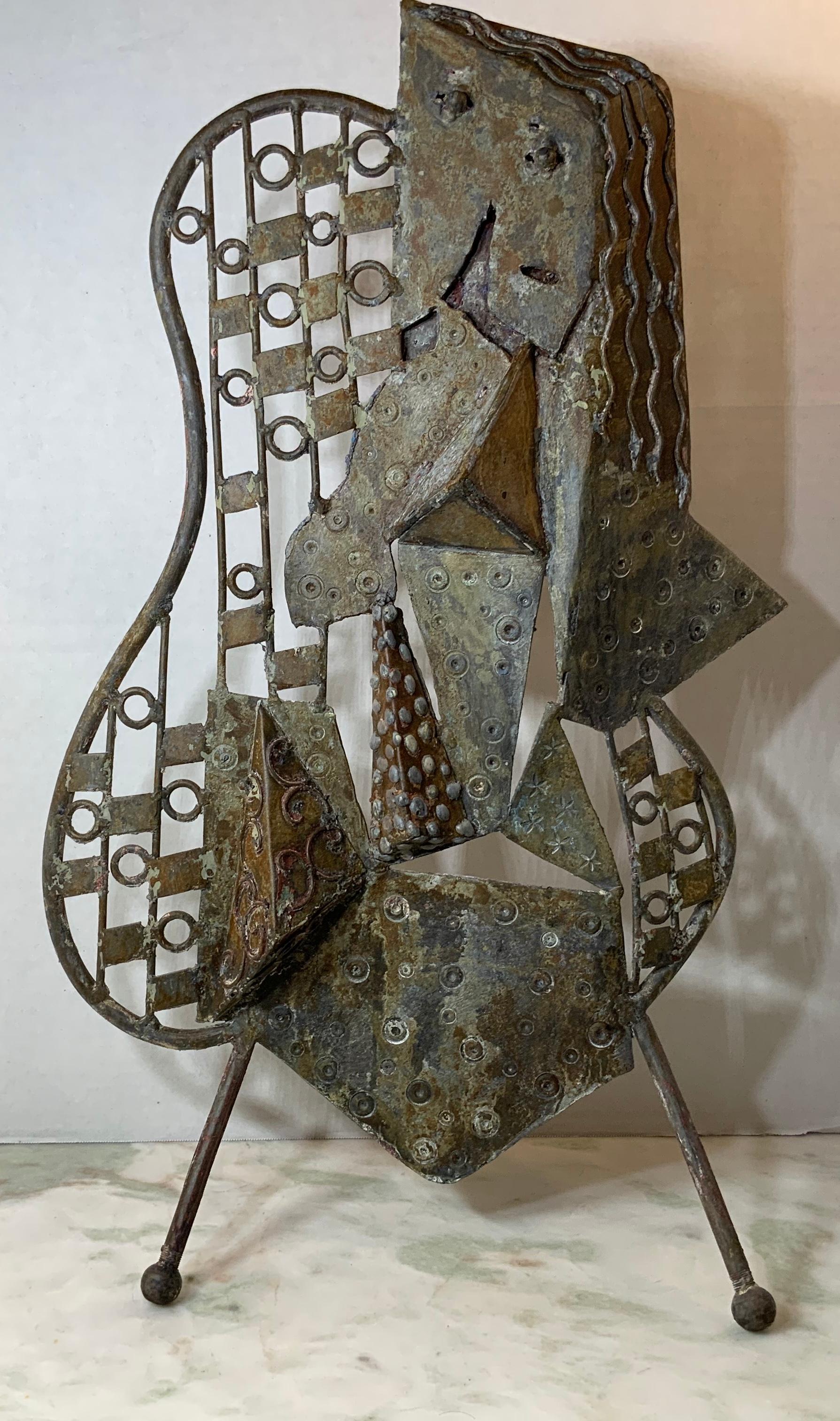 Metal, sculpture, rustic, some residue of paint Mid-Century Modern, 3-dimensional, modern, abstract, abstract sculpture, cubism, cubist, cubism inspired with some imagination you could see man or women ?, artist unknown.