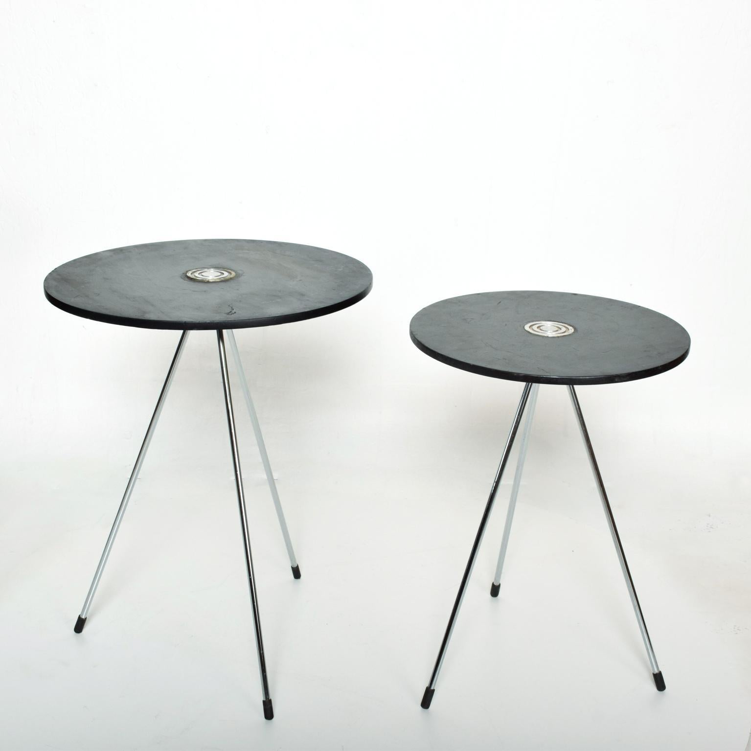 Wood Mid-Century Modern Mexican Round Nesting Tables in Black