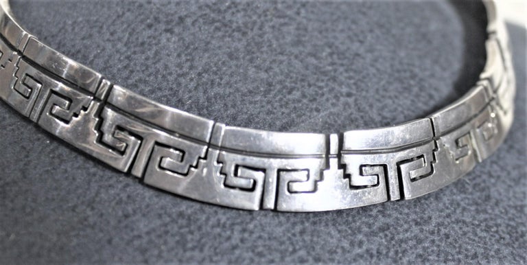Mid-Century Modern Mexican Sterling Silver Geometric Linked Choker Necklace For Sale 4