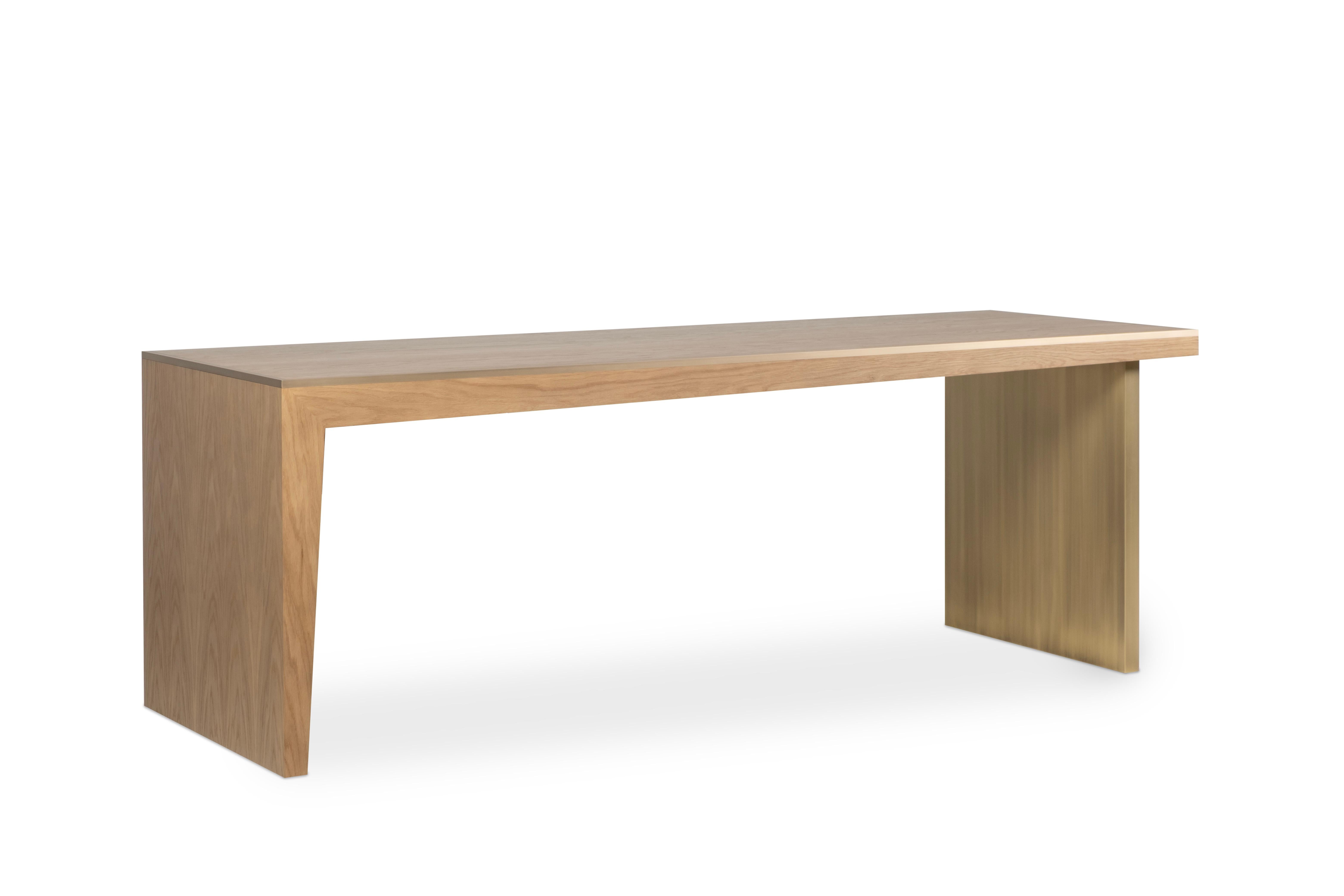Michigan Desk, Contemporary Collection, Handcrafted in Portugal - Europe by Greenapple.

The Michigan desk features a rectangular shaped top, crafted from light chocolate stained american oak with a matte varnish.
Details and leg in brushed