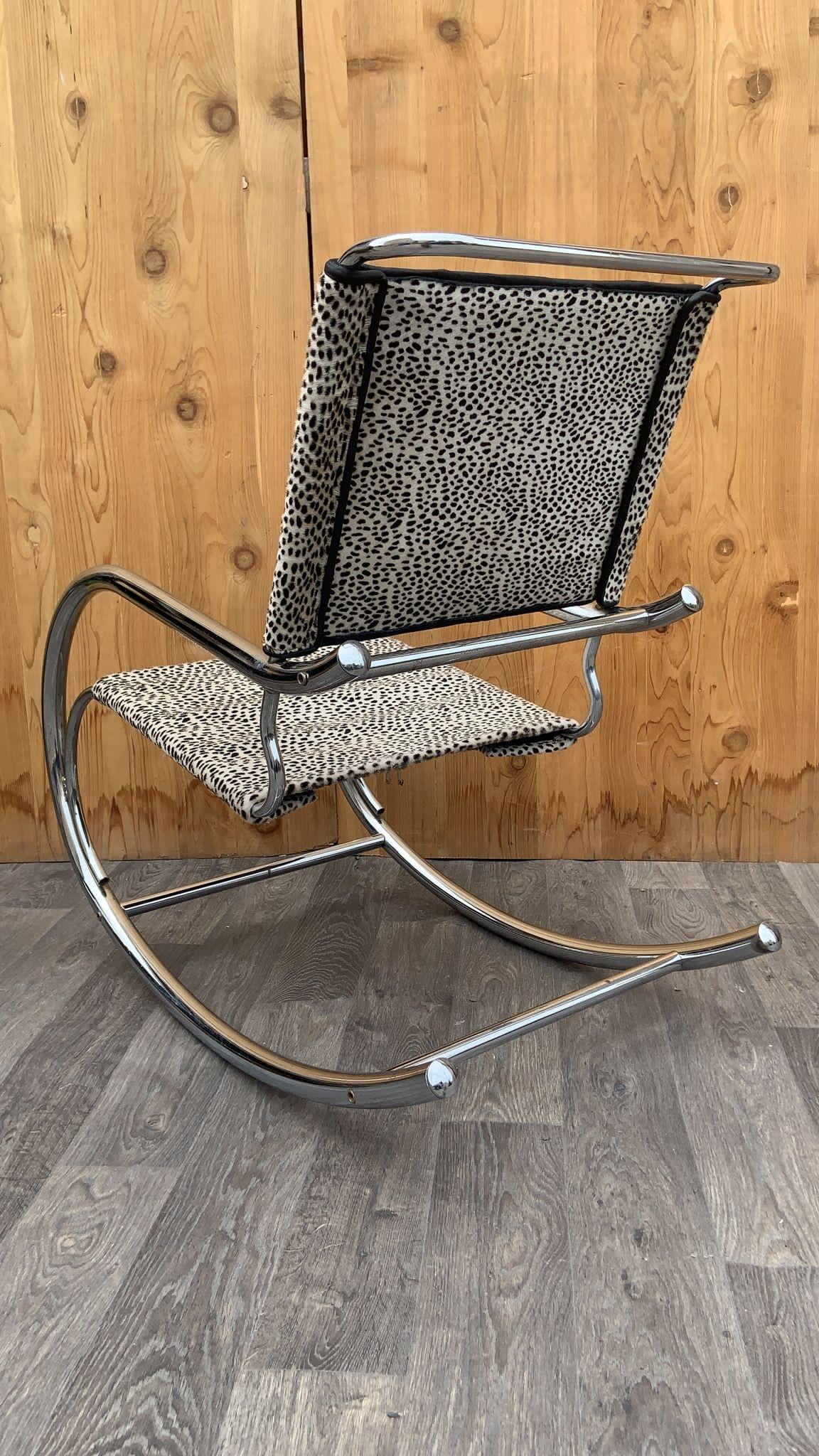 Vintage Bauhaus Style Rocking Chair by Fasem Italy, Newly Upholstered 1