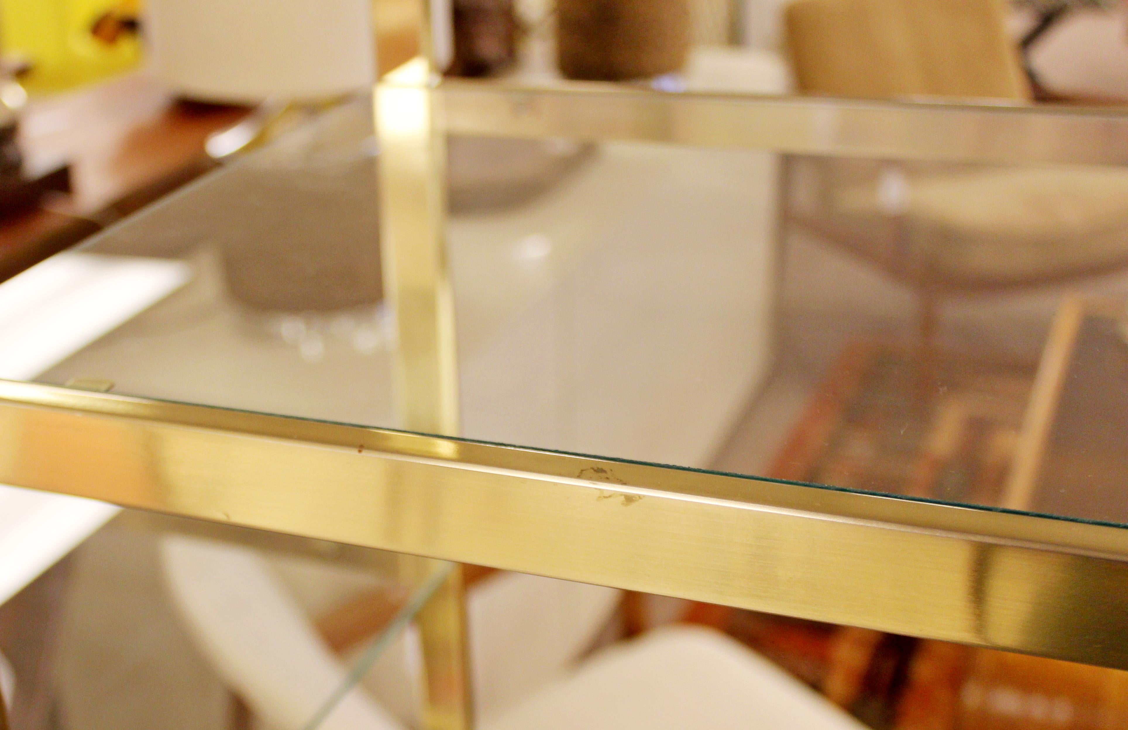corner glass shelves
