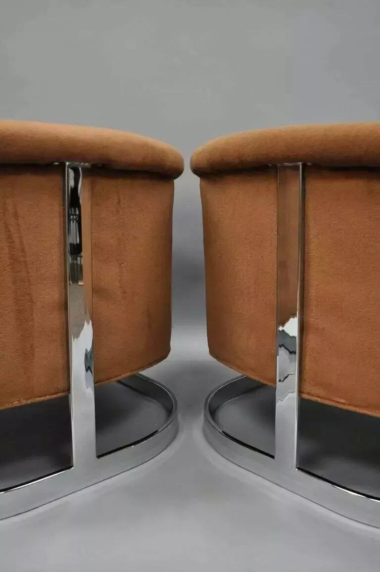 Mid Century Modern Milo Baughman Chrome Barrel Back Club Lounge Chairs - a Pair For Sale 1