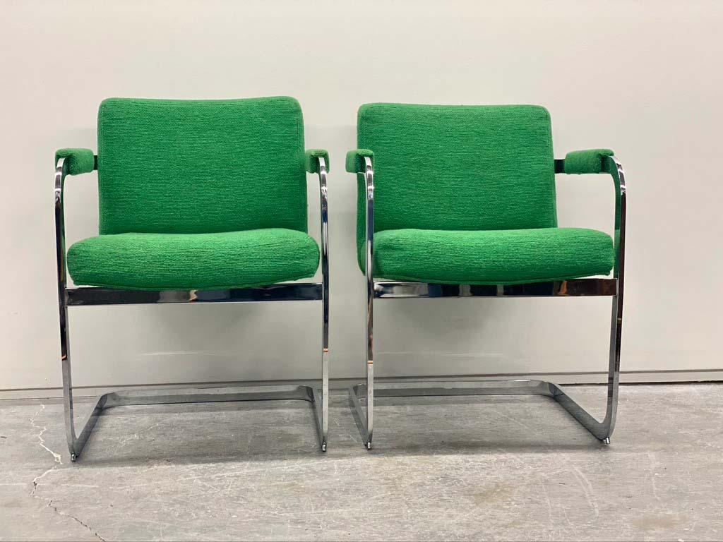 Mid-Century Modern Milo Baughman Chrome Cantilever Chairs, a Pair In Good Condition In Wichita, KS