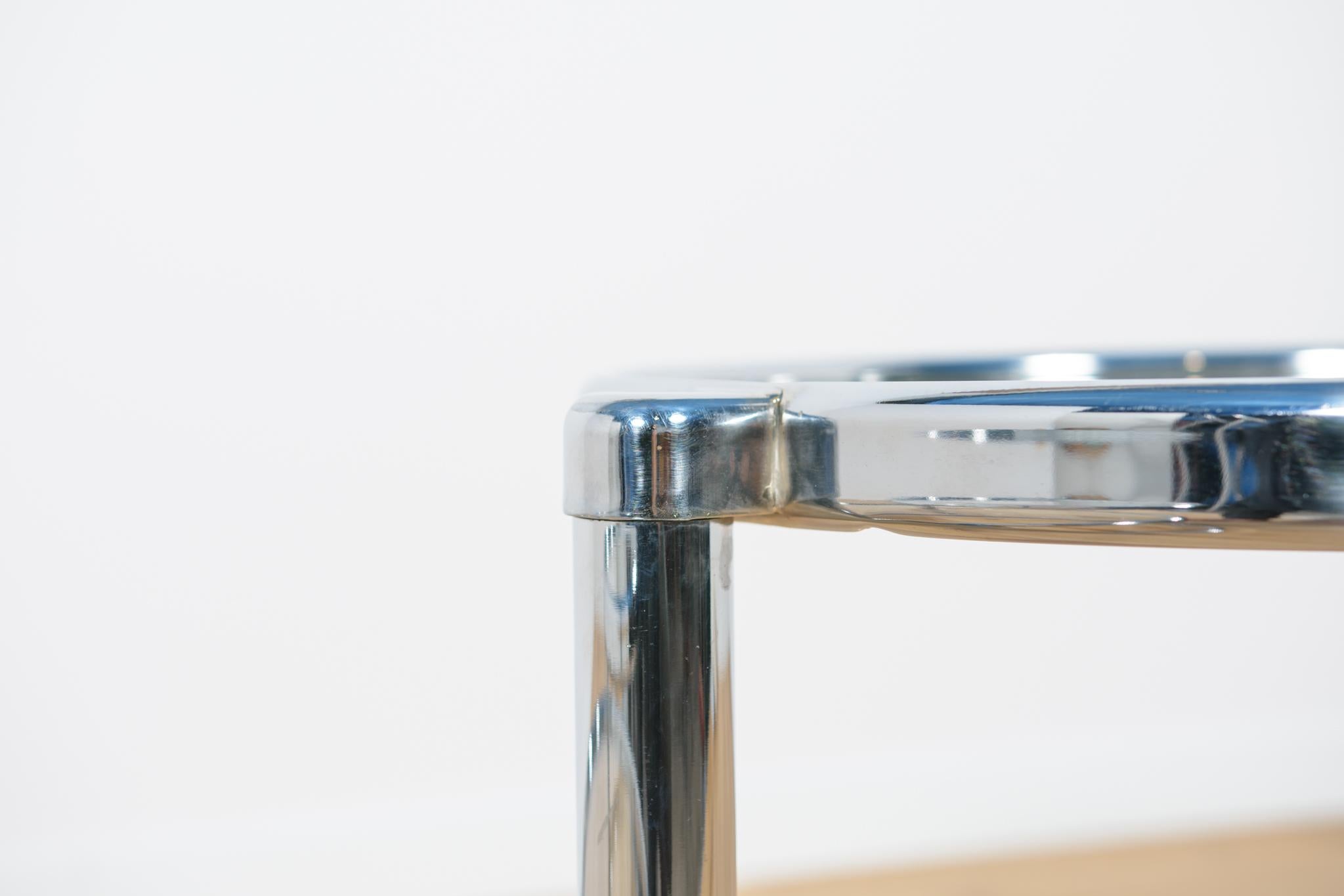 Table basse moderne du milieu du siècle dernier de Milo Baughman en chrome et verre de Milo Baughman 13