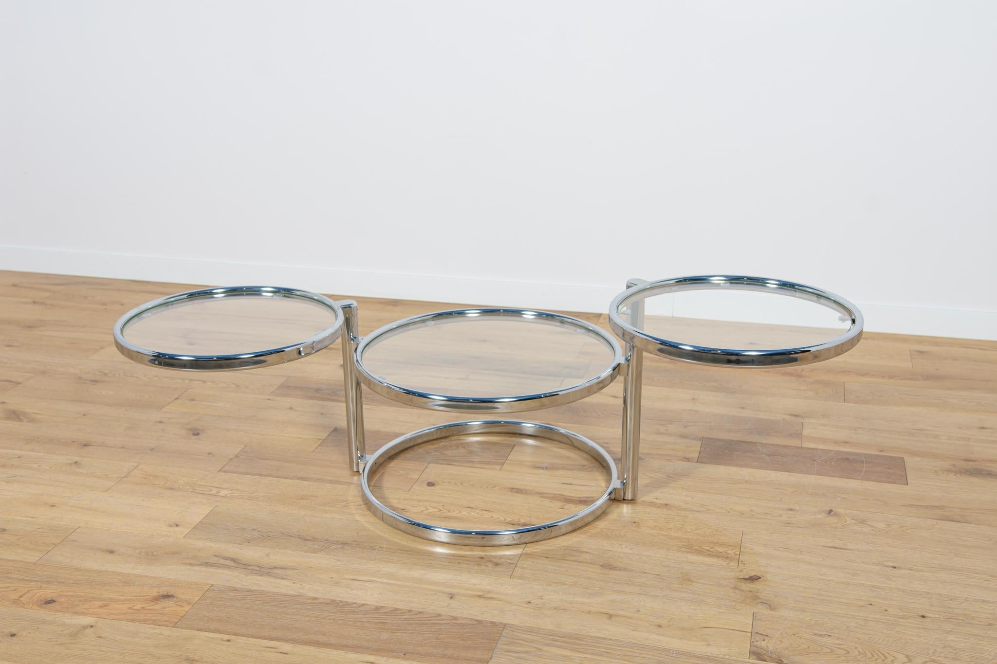 Mid-Century Modern Milo Baughman Chrome & Glass Coffee Table by Milo Baughman. For Sale 3