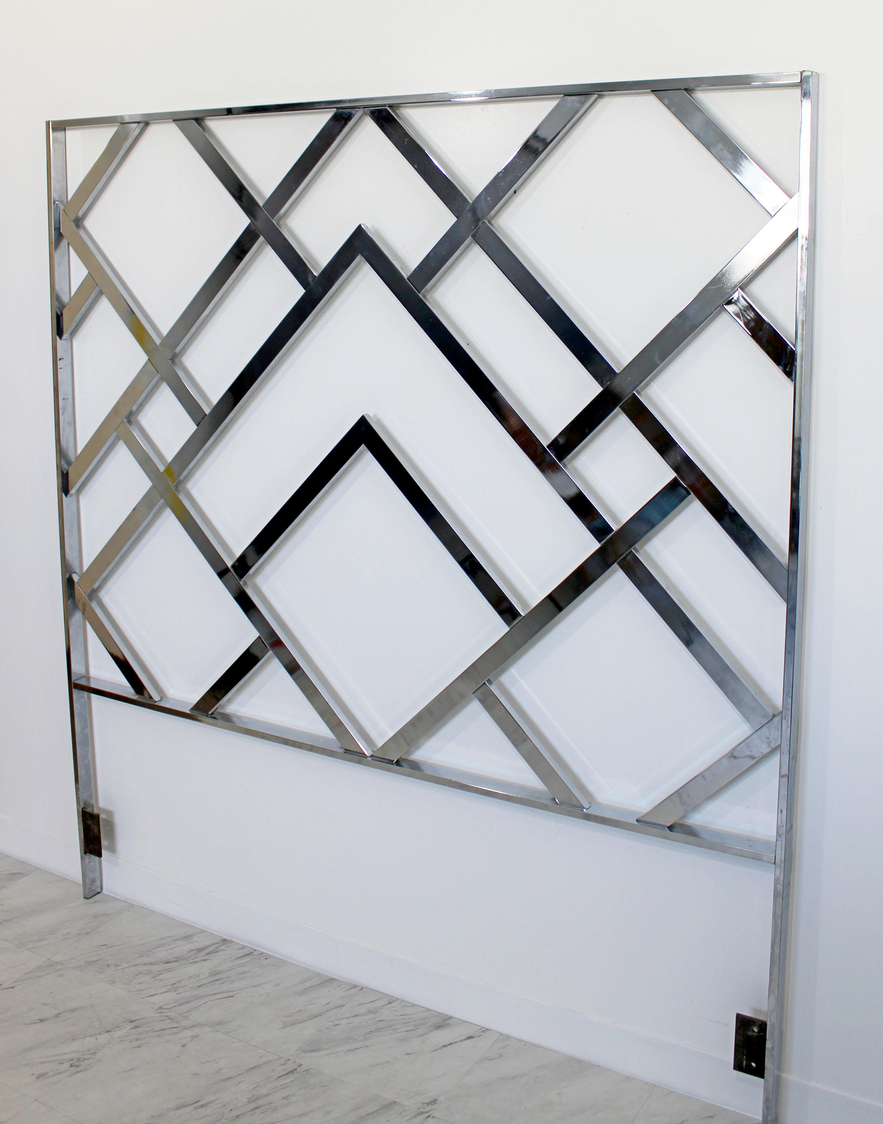 American Mid-Century Modern Milo Baughman Chrome Queen Size Bed Frame Headboard, 1970s