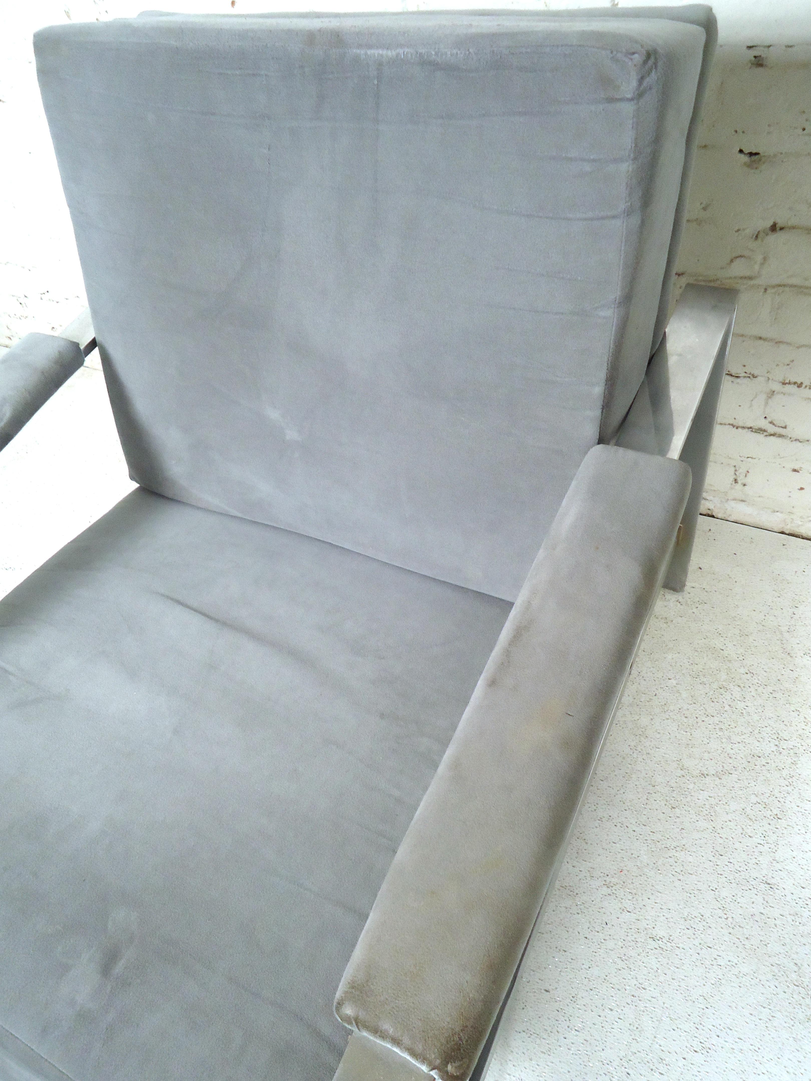 Mid-Century Modern Milo Baughman Lounge Chair 2