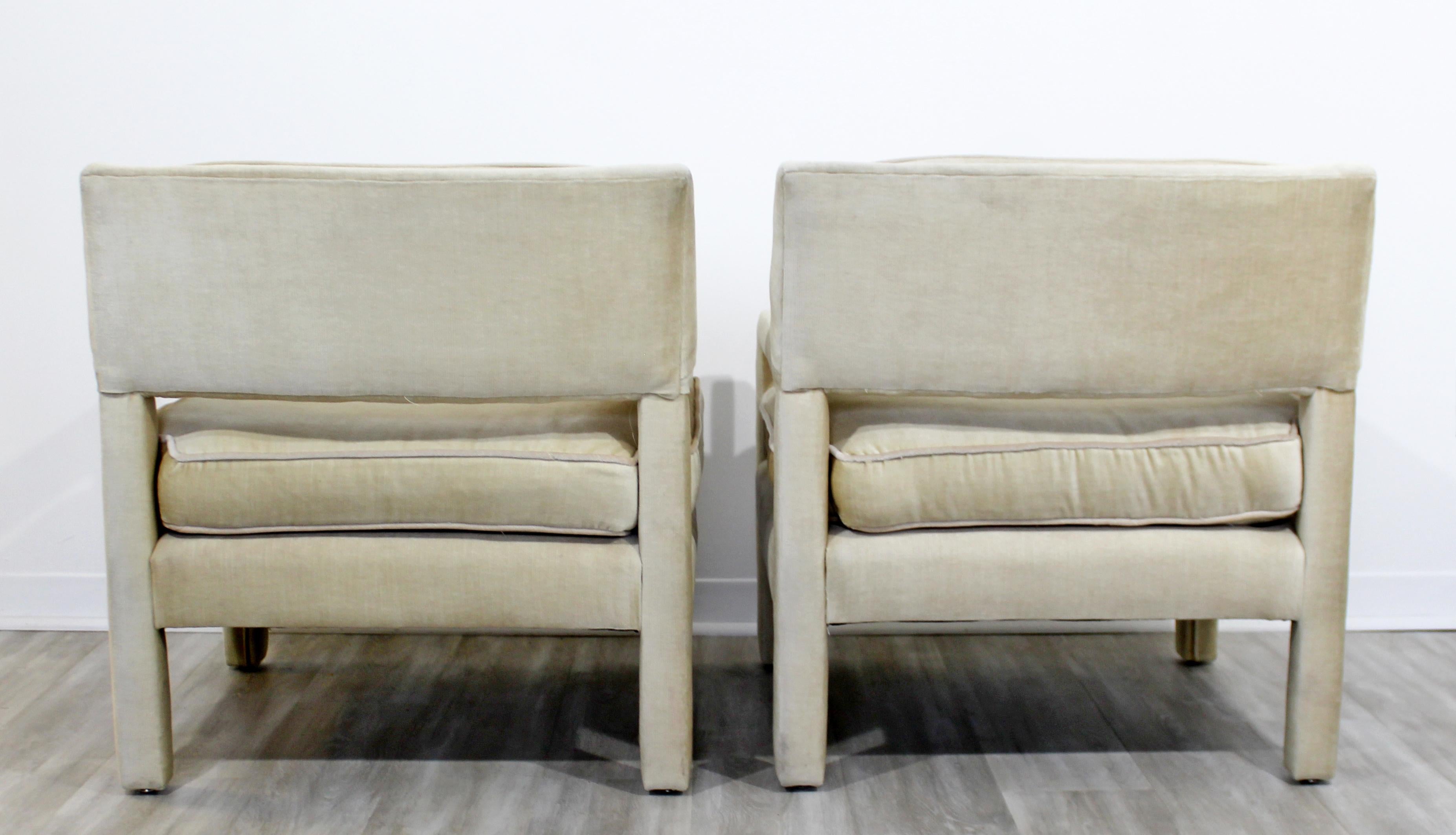 Mid-Century Modern Milo Baughman Parsons Attributed Pair of Velvet Lounge Chairs In Good Condition In Keego Harbor, MI