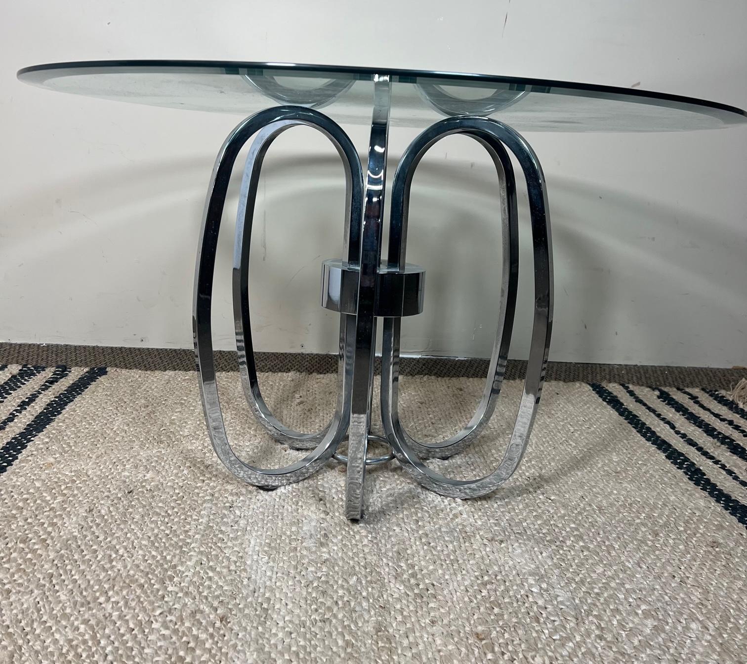 Mid-Century Modern Mid Century Modern Milo Baughman Round Chrome And Glass Coffee Table For Sale