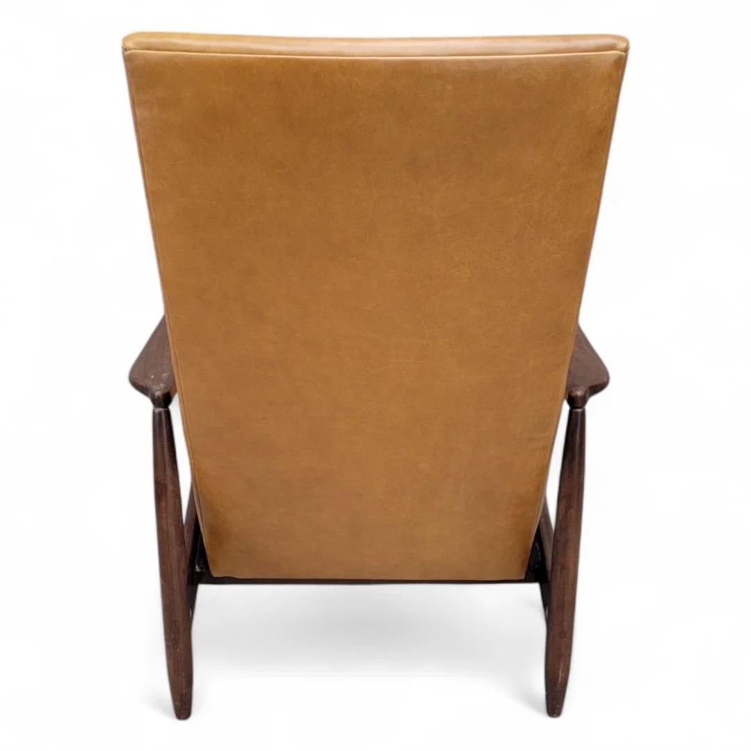 Unknown Mid Century Modern Milo Baughman Style Aston Re-Invented Recliner In New Leather