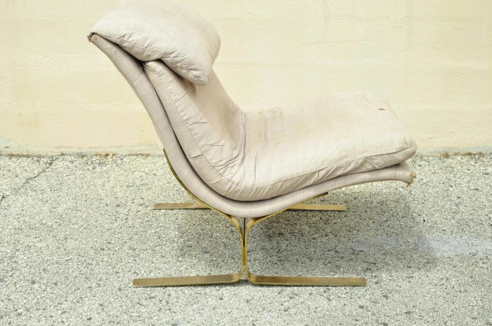 Mid Century Modern Milo Baughman Style Messing Freischwinger Slipper Lounge Stuhl im Angebot 3