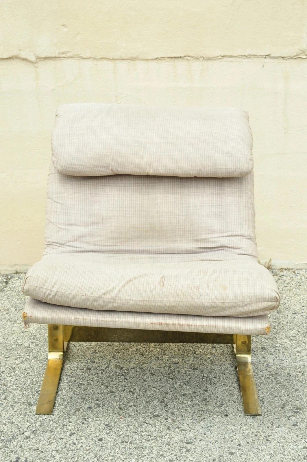 Mid Century Modern Milo Baughman Style Messing Freischwinger Slipper Lounge Stuhl (Moderne der Mitte des Jahrhunderts) im Angebot