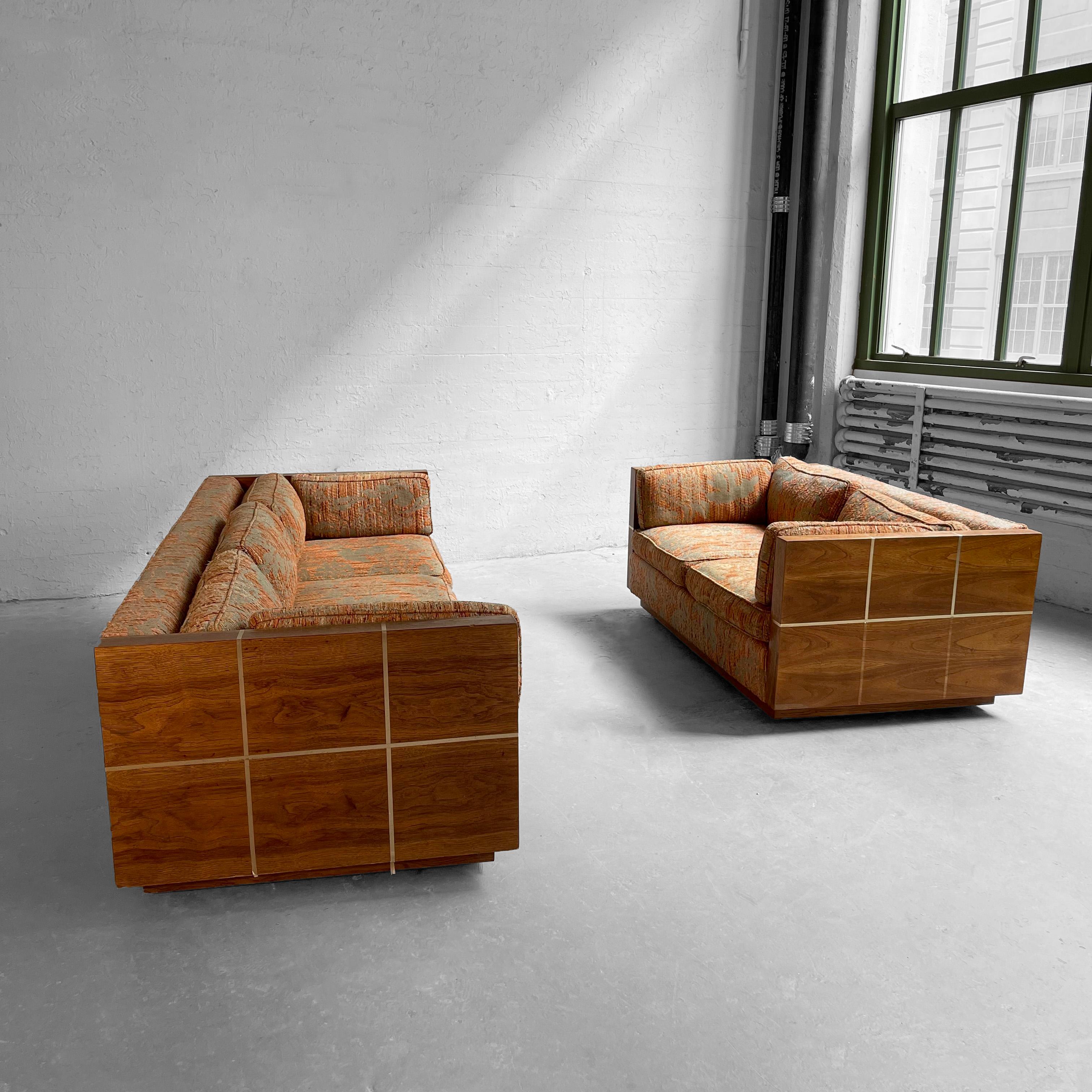 Mid-Century Modern Milo Baughman Style Case Sofa 1