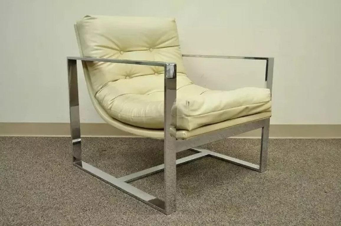 Mid Century Modern Milo Baughman Style Chrome Flat Bar Scoop Lounge Club Chair. Item features a nice wide stature, substantial chrome flat bar construction with seamless joints, vinyl upholstery, clean Modernist lines. Circa Late 20th Century.