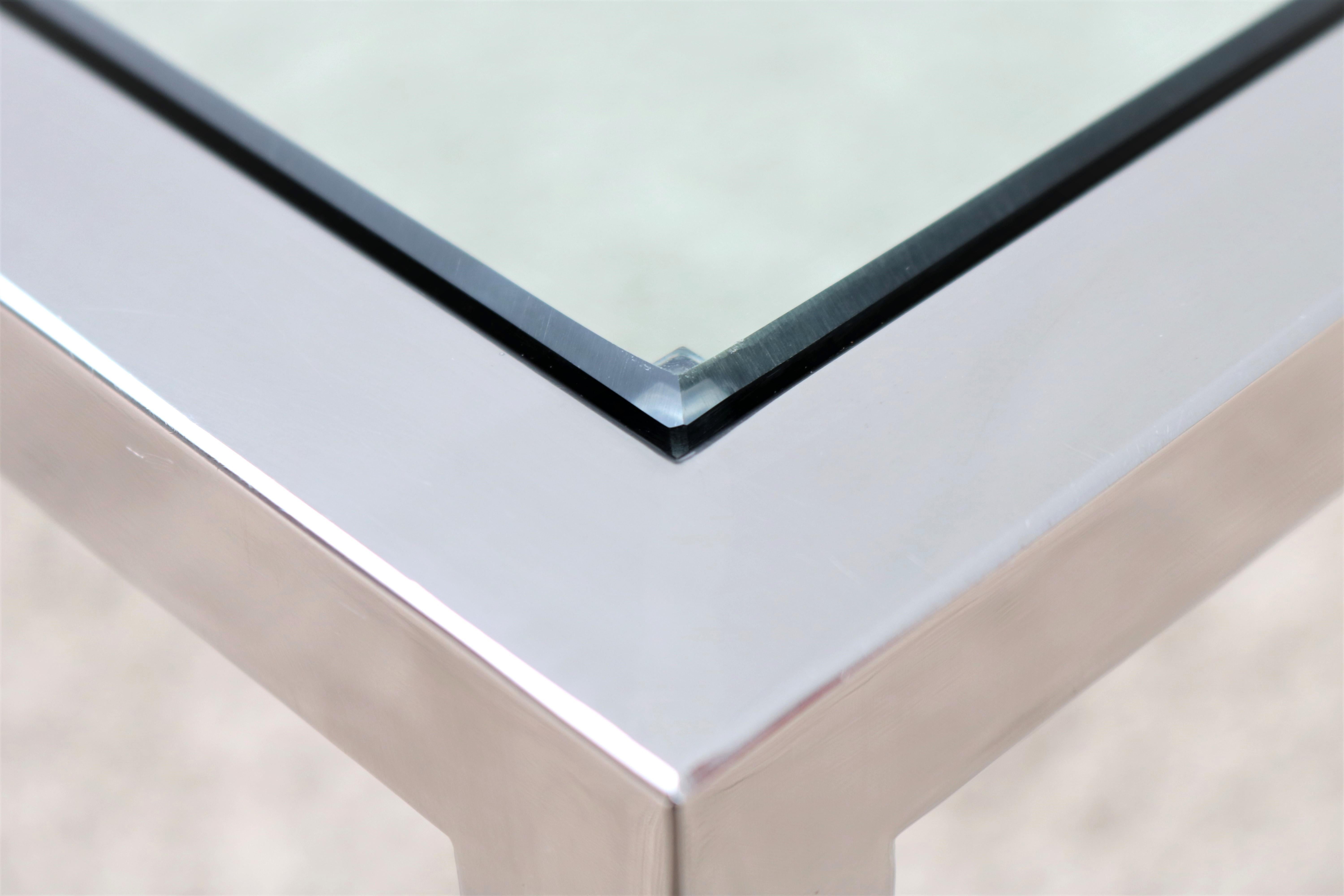 Table basse carrée en acier inoxydable de style Milo Baughman, moderne du milieu du siècle dernier en vente 3