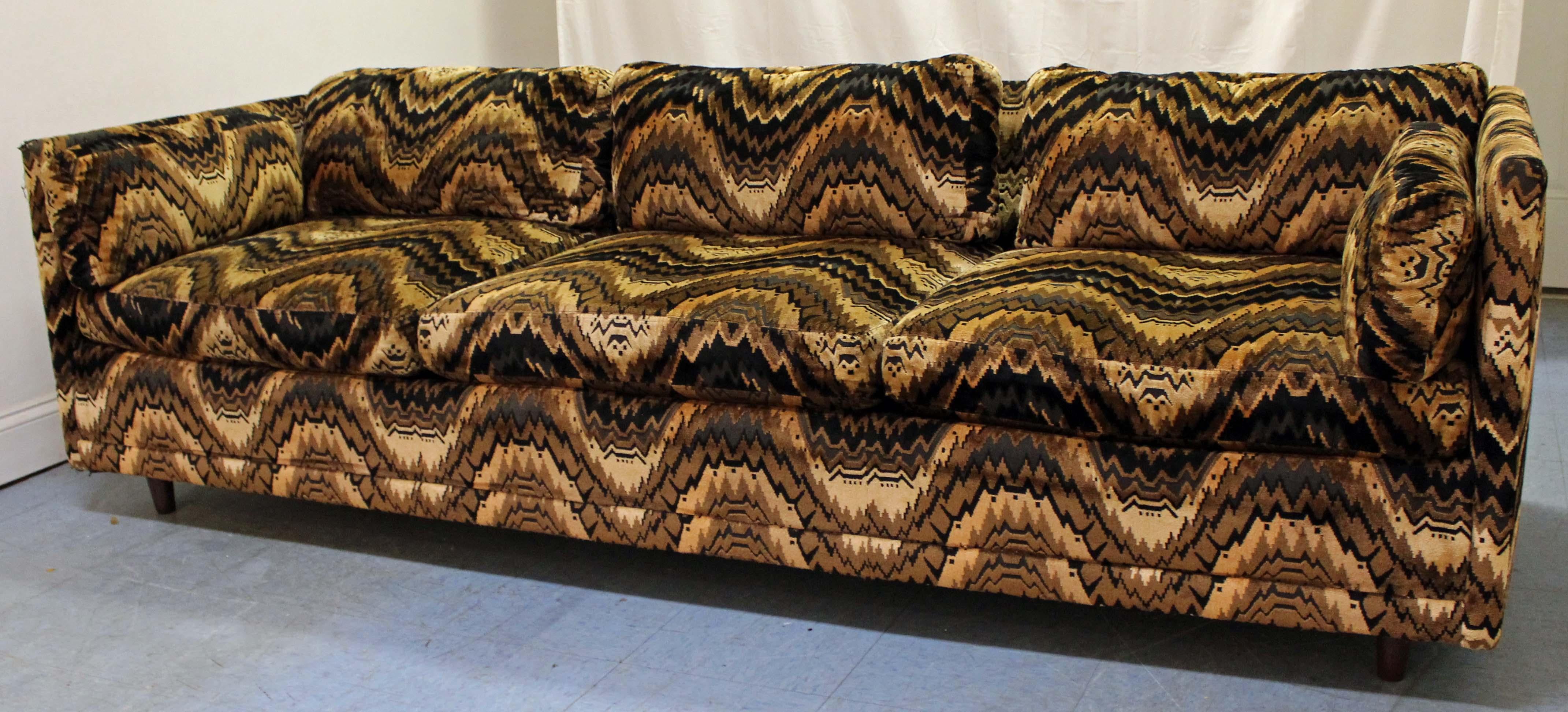 American Mid-Century Modern Milo Baughman Style Selig Sofa