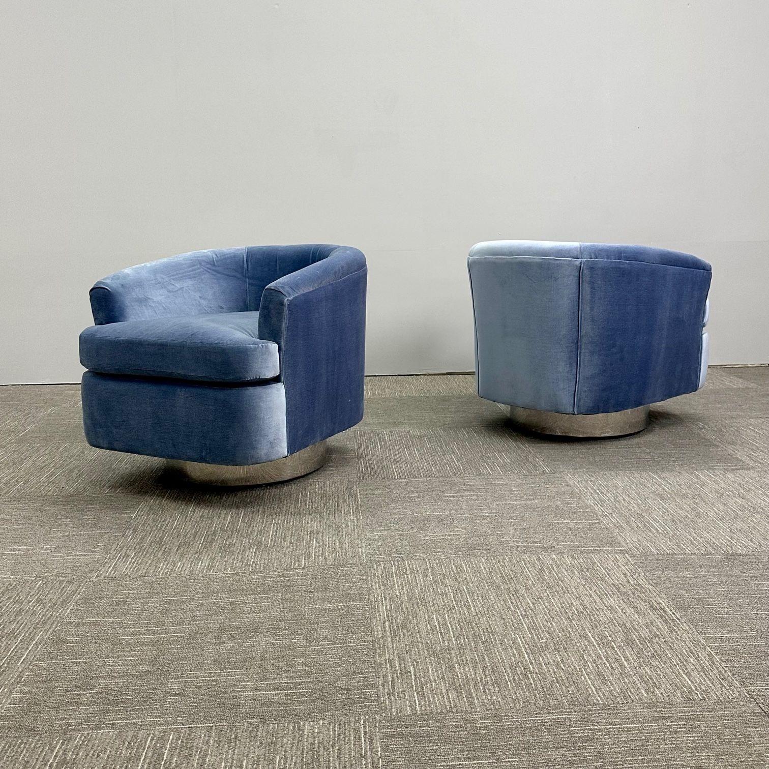 European Mid-Century Modern Milo Baughman Style Swivel Chairs, Chrome Base, Blue Mohair For Sale