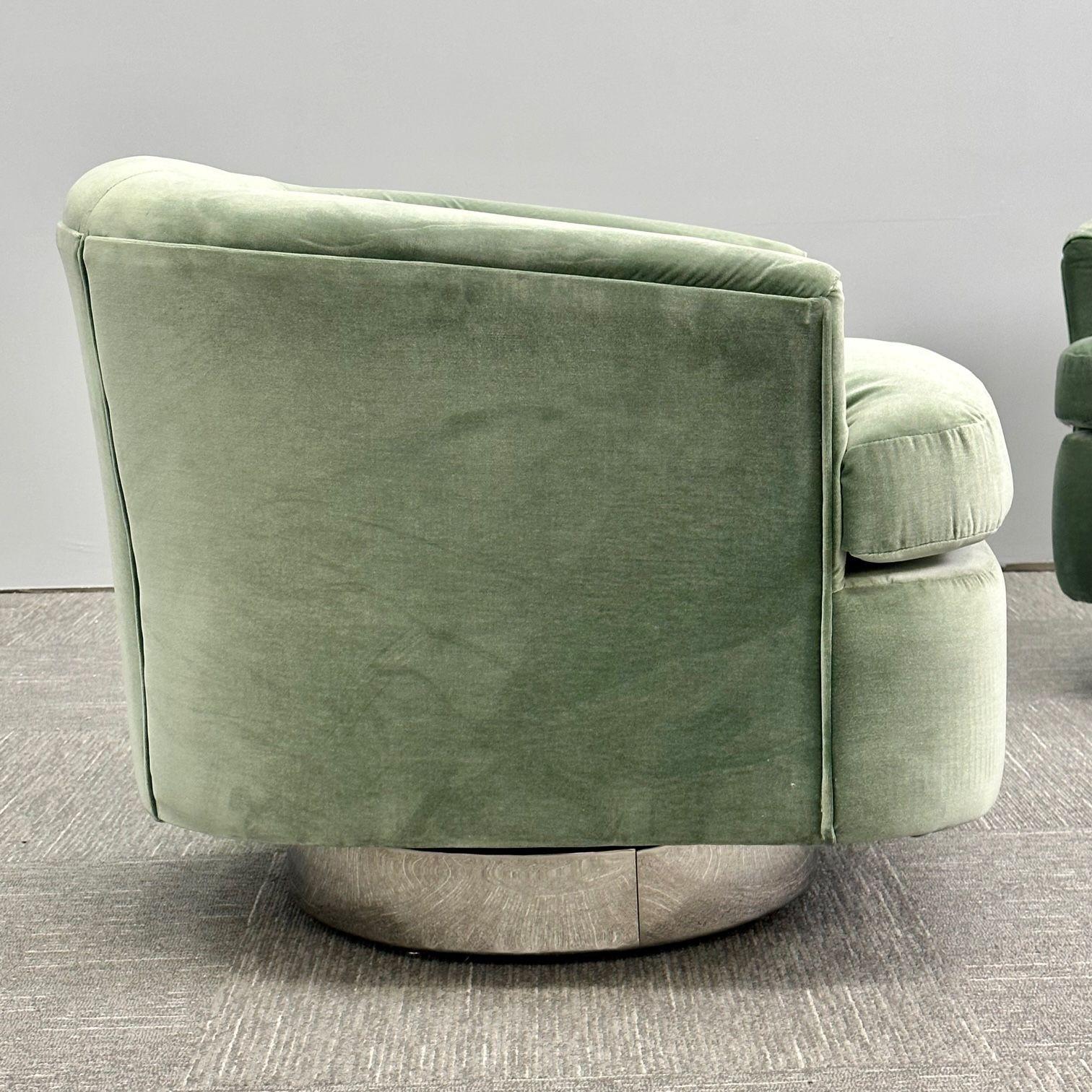Mid-Century Modern Milo Baughman Style Swivel Chairs, Chrome Base, Green Velvet 2