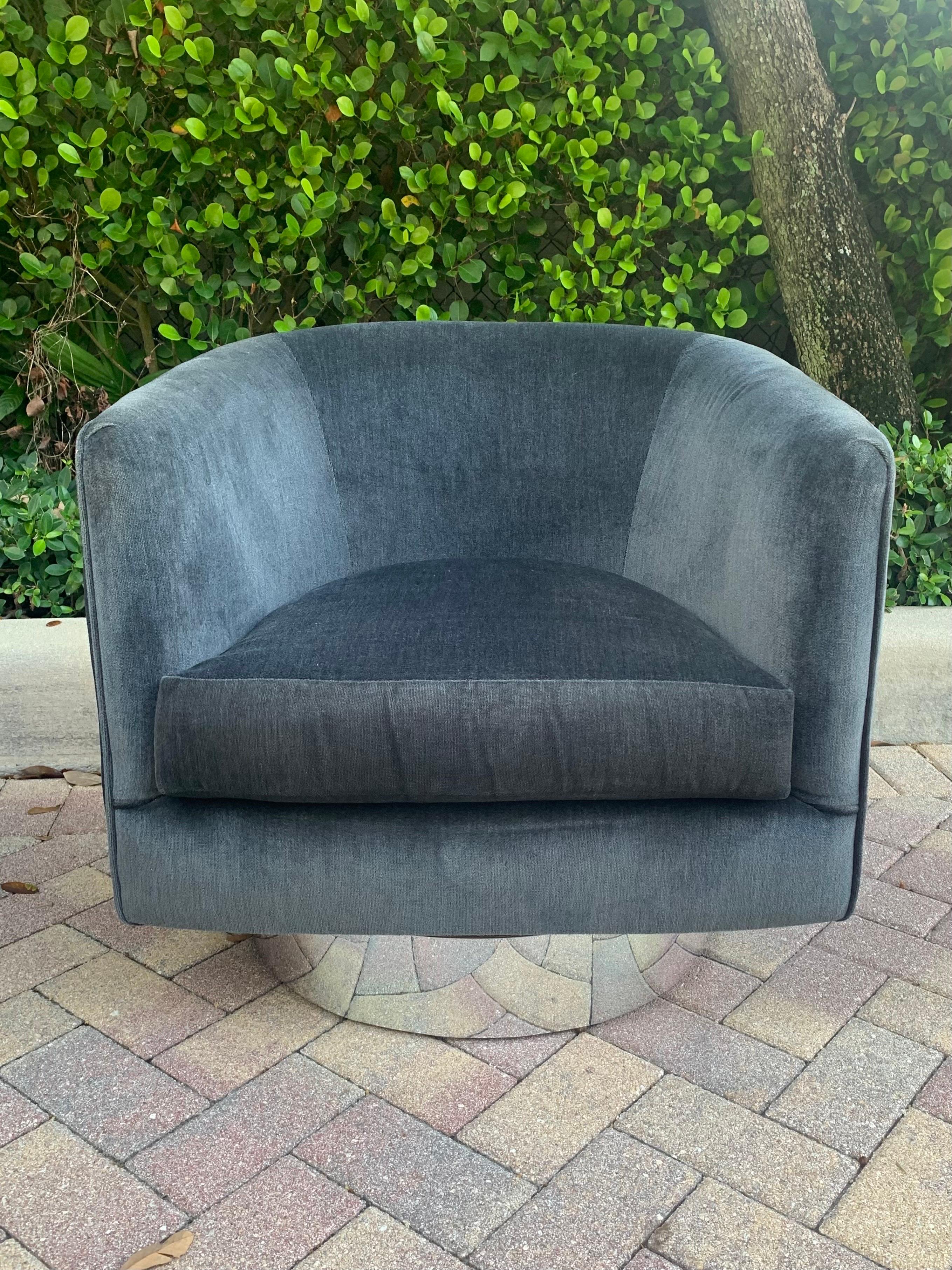 Upholstery Mid-Century Modern Milo Baughman Style Swivel Lounge Chairs