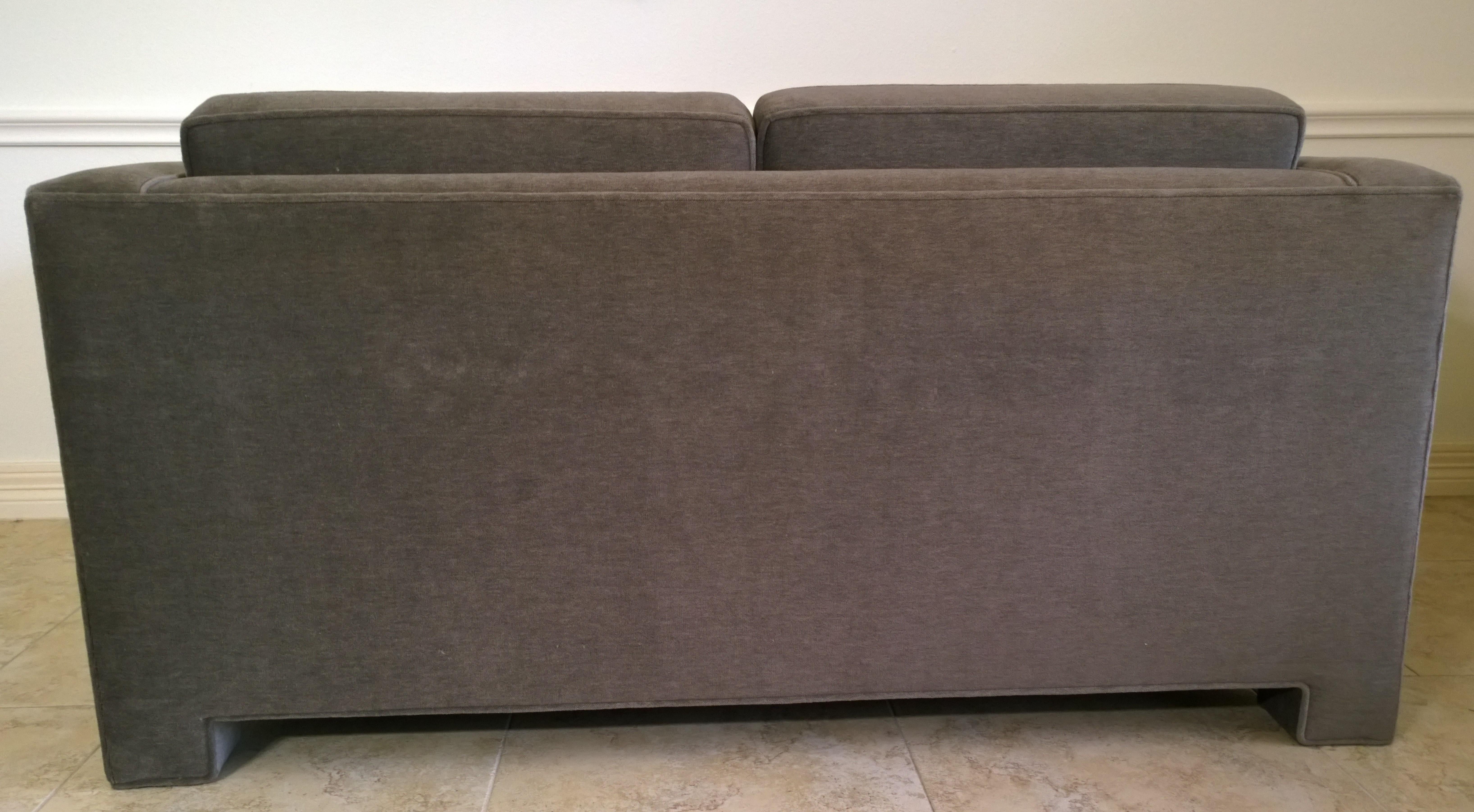 Milo Baughman Style New Original Gray / Taupe Mohair Wool Tuxedo Love Seat Sofa 4