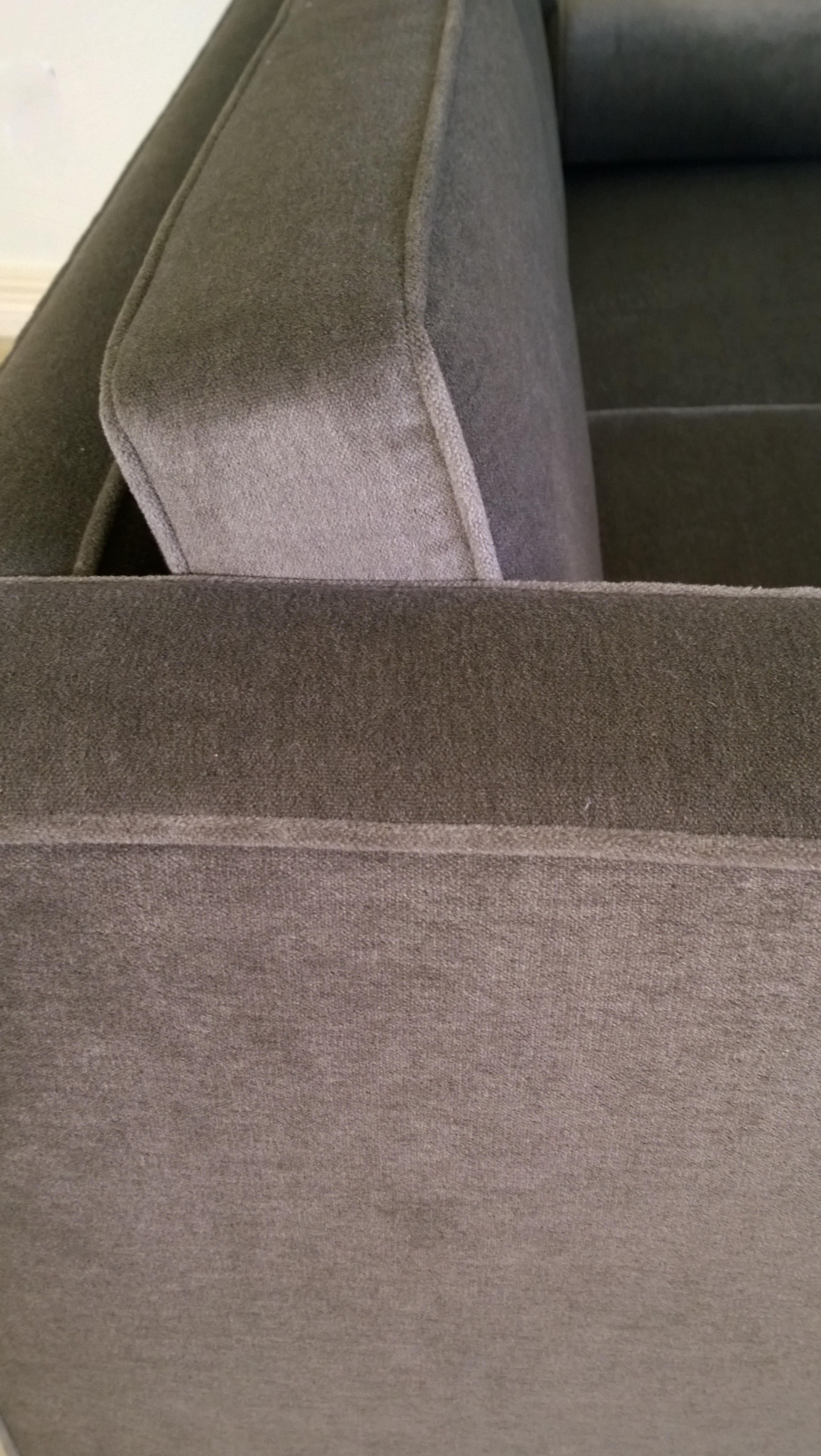 Milo Baughman Style New Original Gray / Taupe Mohair Wool Tuxedo Love Seat Sofa 7