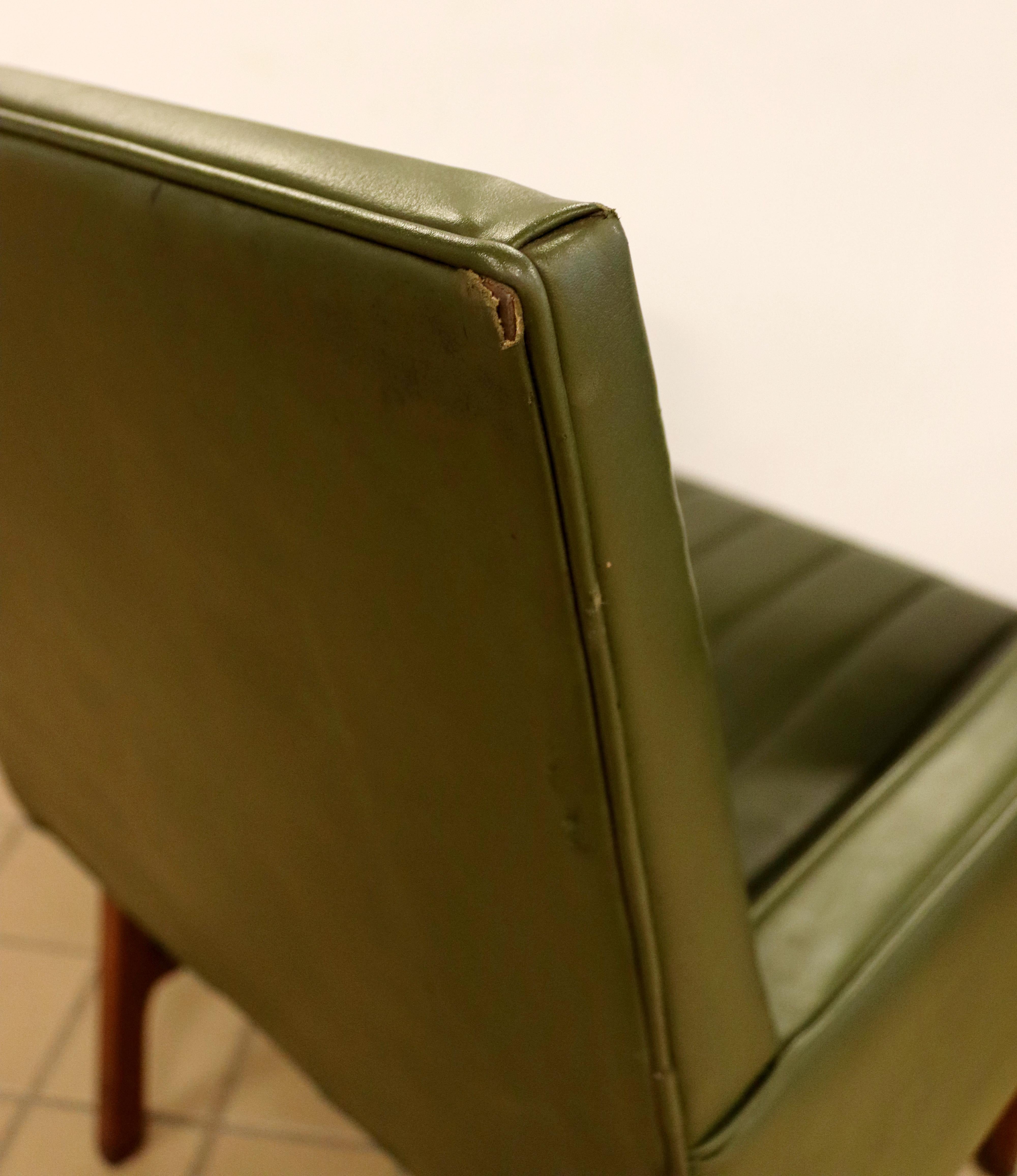 Mid-Century Modern Milo Baughman Thayer Coggin Walnut Lounge Accent Chair 1960s 1