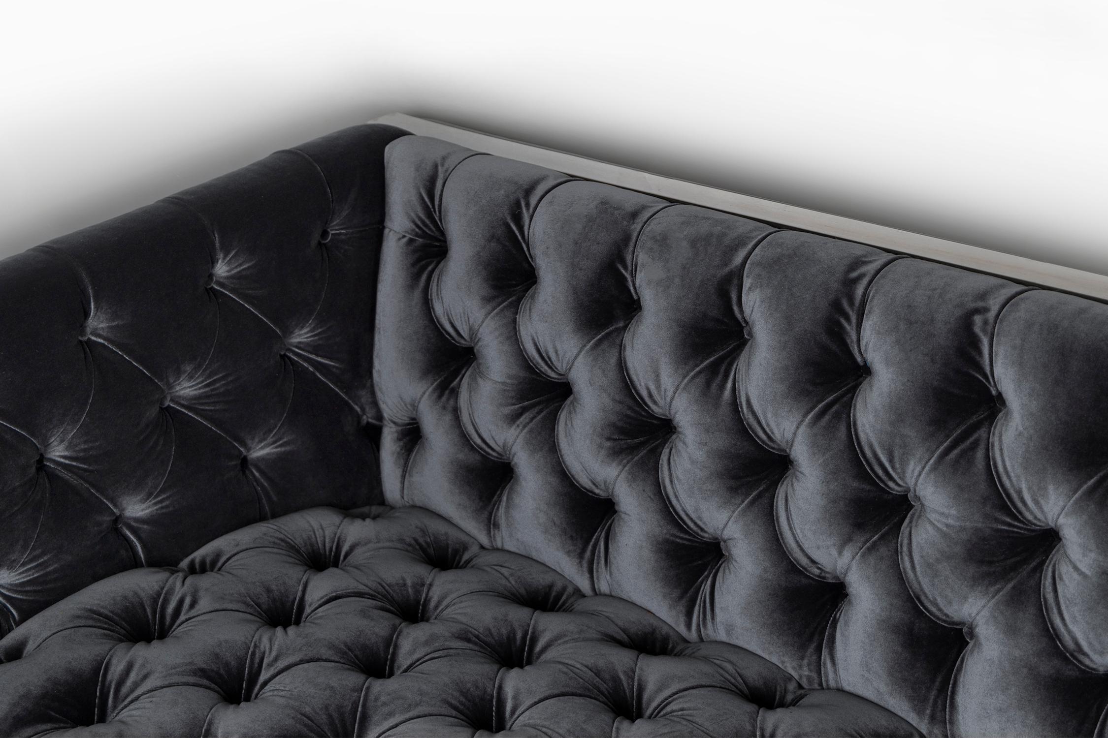 Mid-Century Modern Milo Baughman Tufted Cantilever Sofa For Sale 4