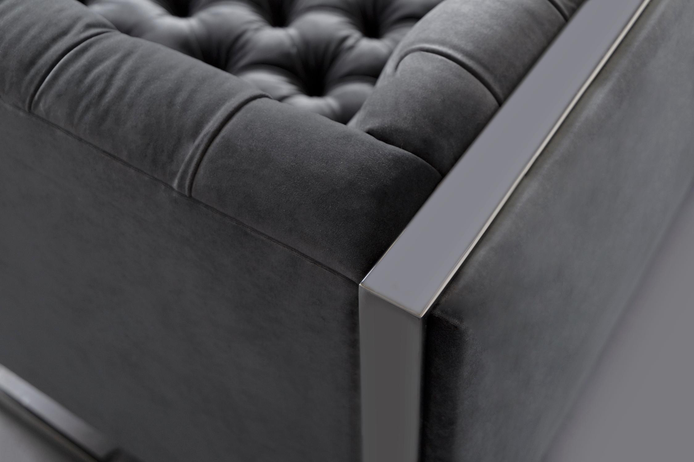 Mid-Century Modern Milo Baughman Tufted Cantilever Sofa For Sale 5