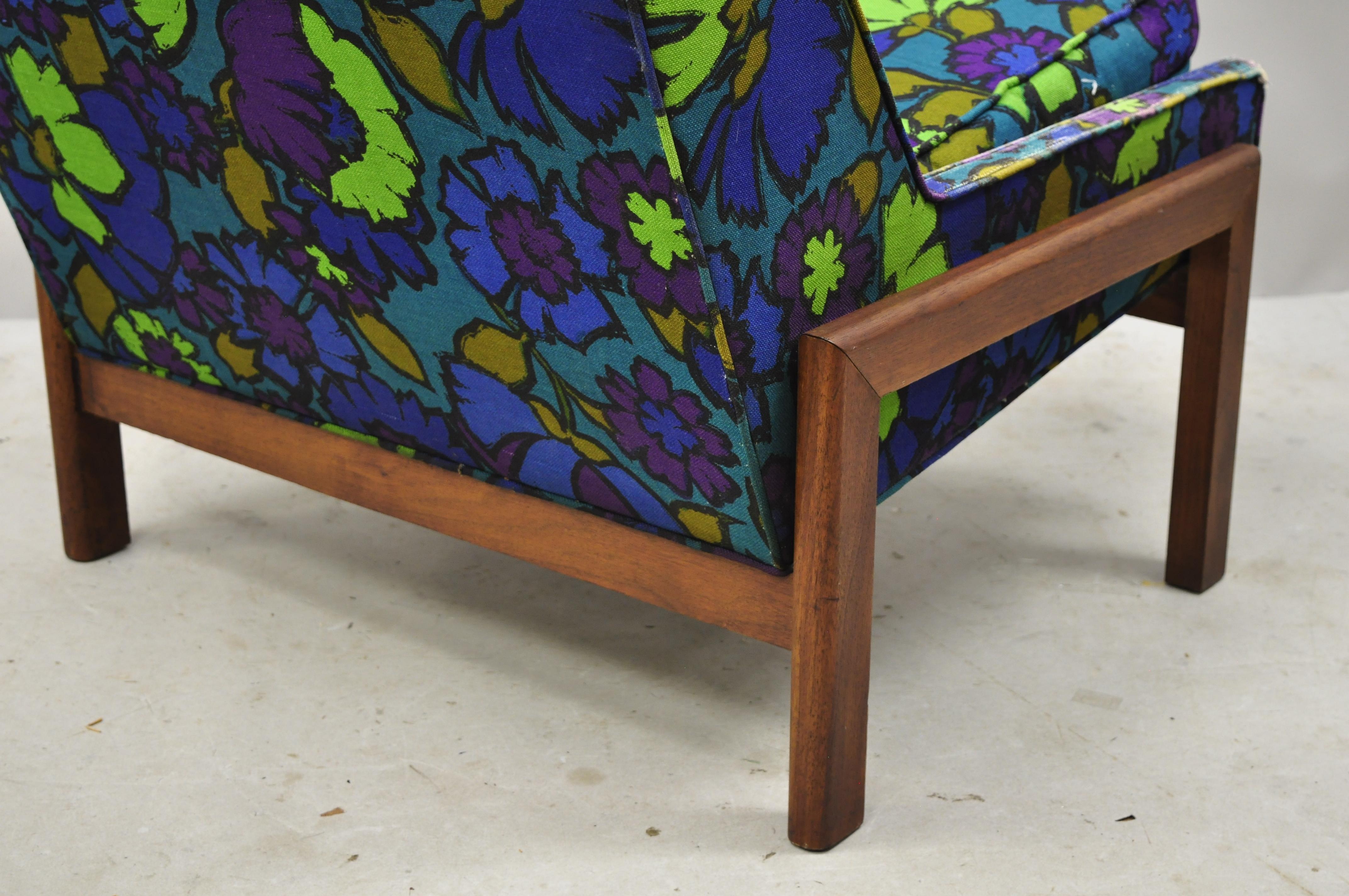 Mid-Century Modern Milo Baughman Walnut Frame Slipper Lounge Hiprest Chair For Sale 5