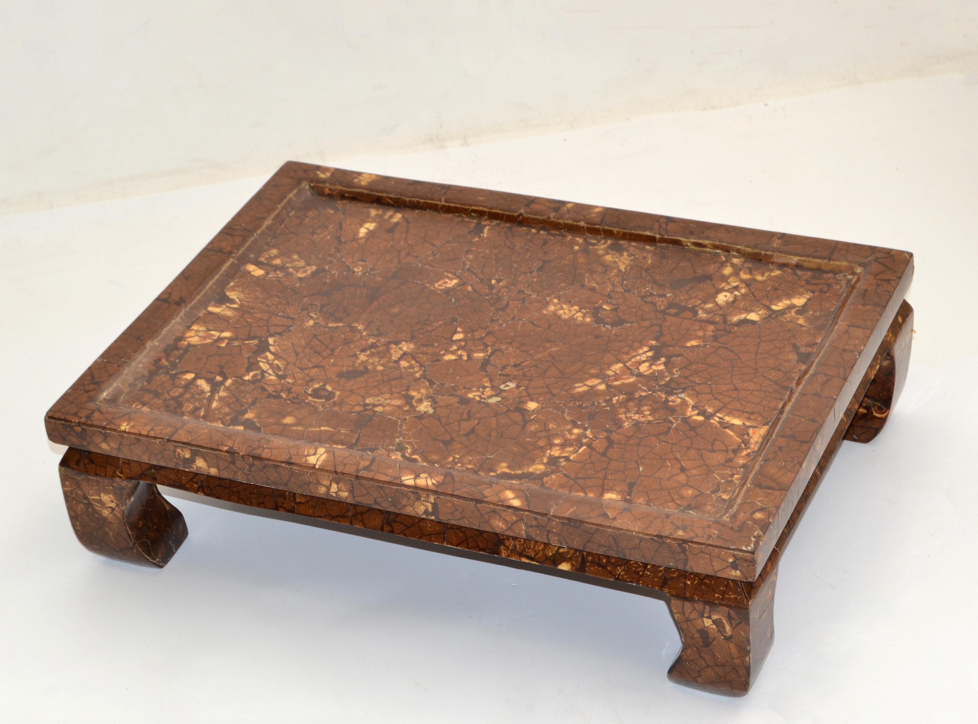 Mid-Century Modern Ming Style Coconut & Shell Table, Stand, Sculpture Platform For Sale 4