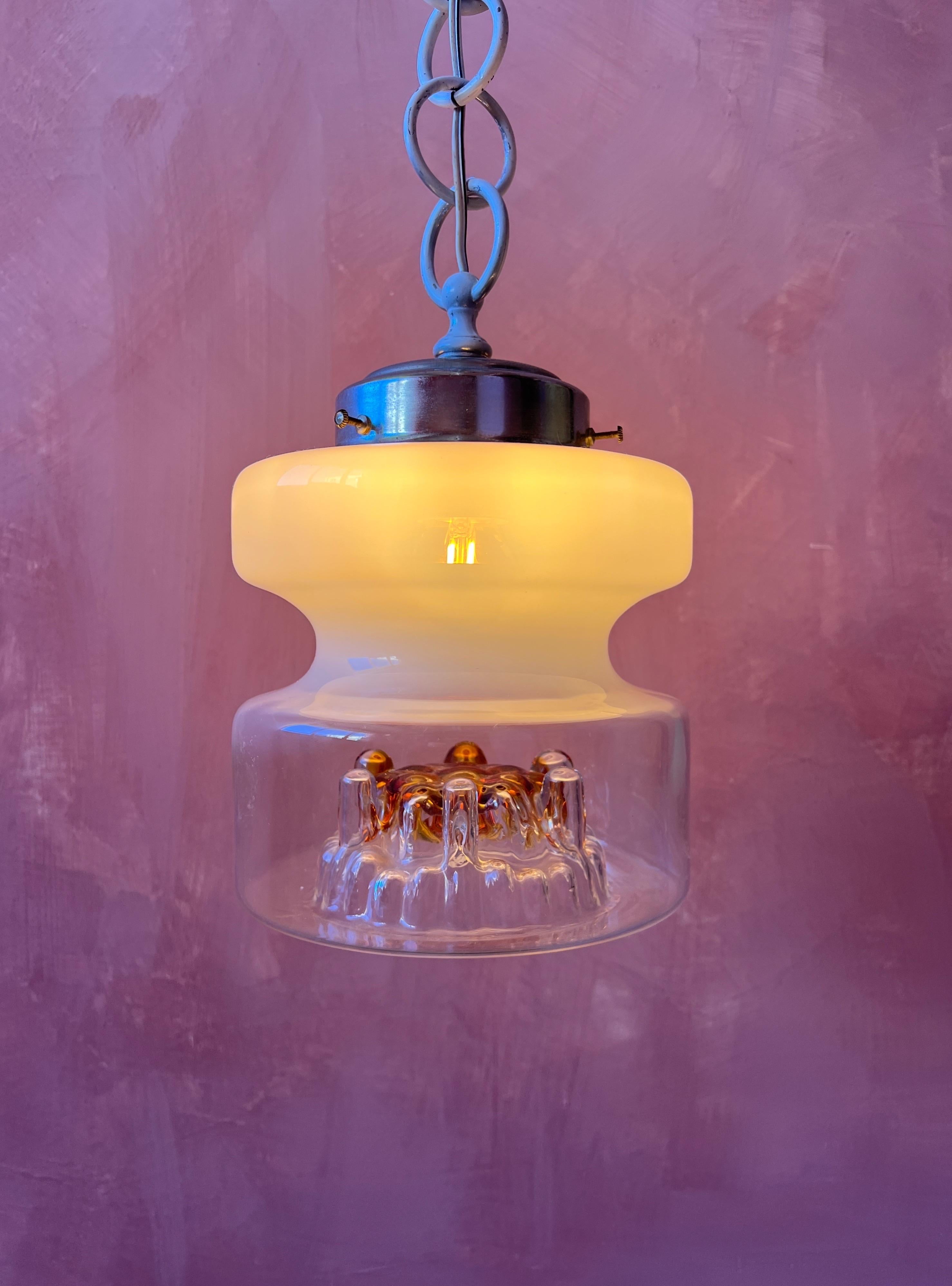 Mini-lampe suspendue en verre de Murano, moderne et du milieu du siècle, par Mazzega Murano en vente 3