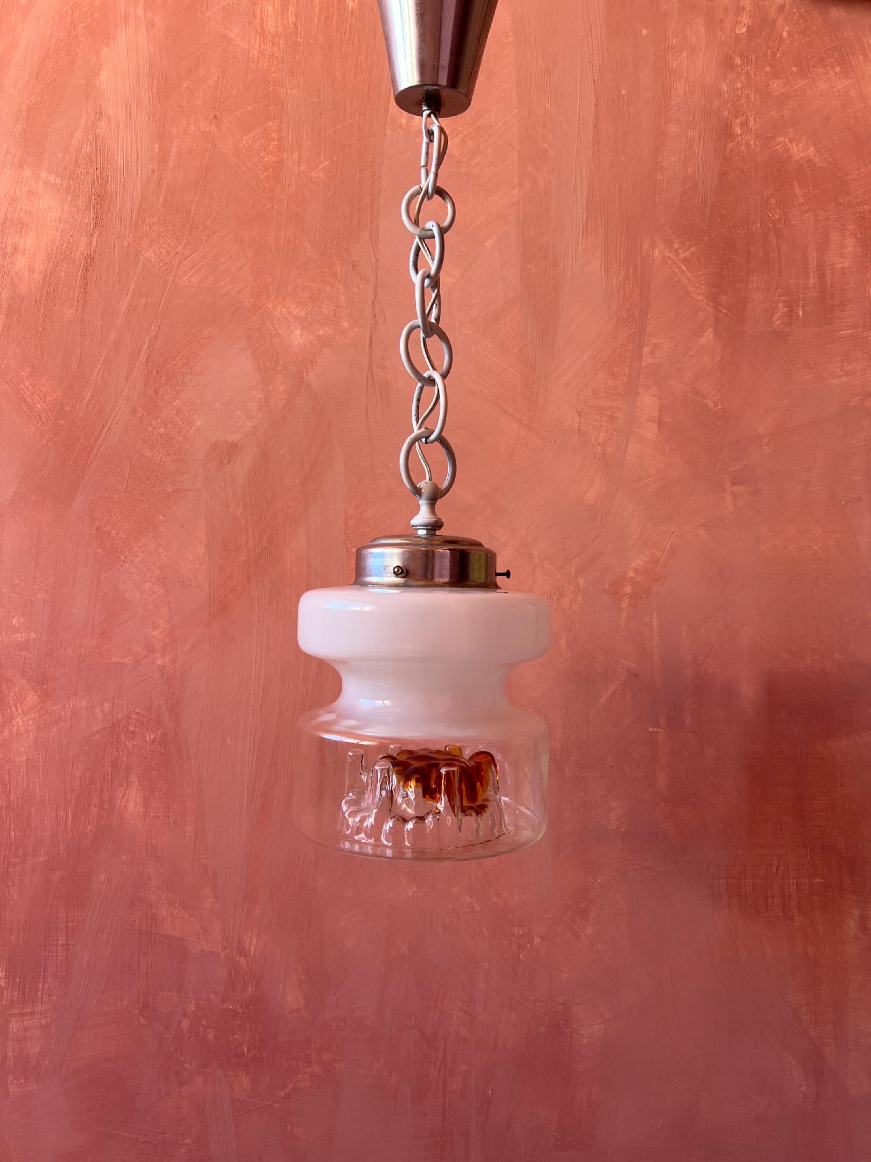 20ième siècle Mini-lampe suspendue en verre de Murano, moderne et du milieu du siècle, par Mazzega Murano en vente