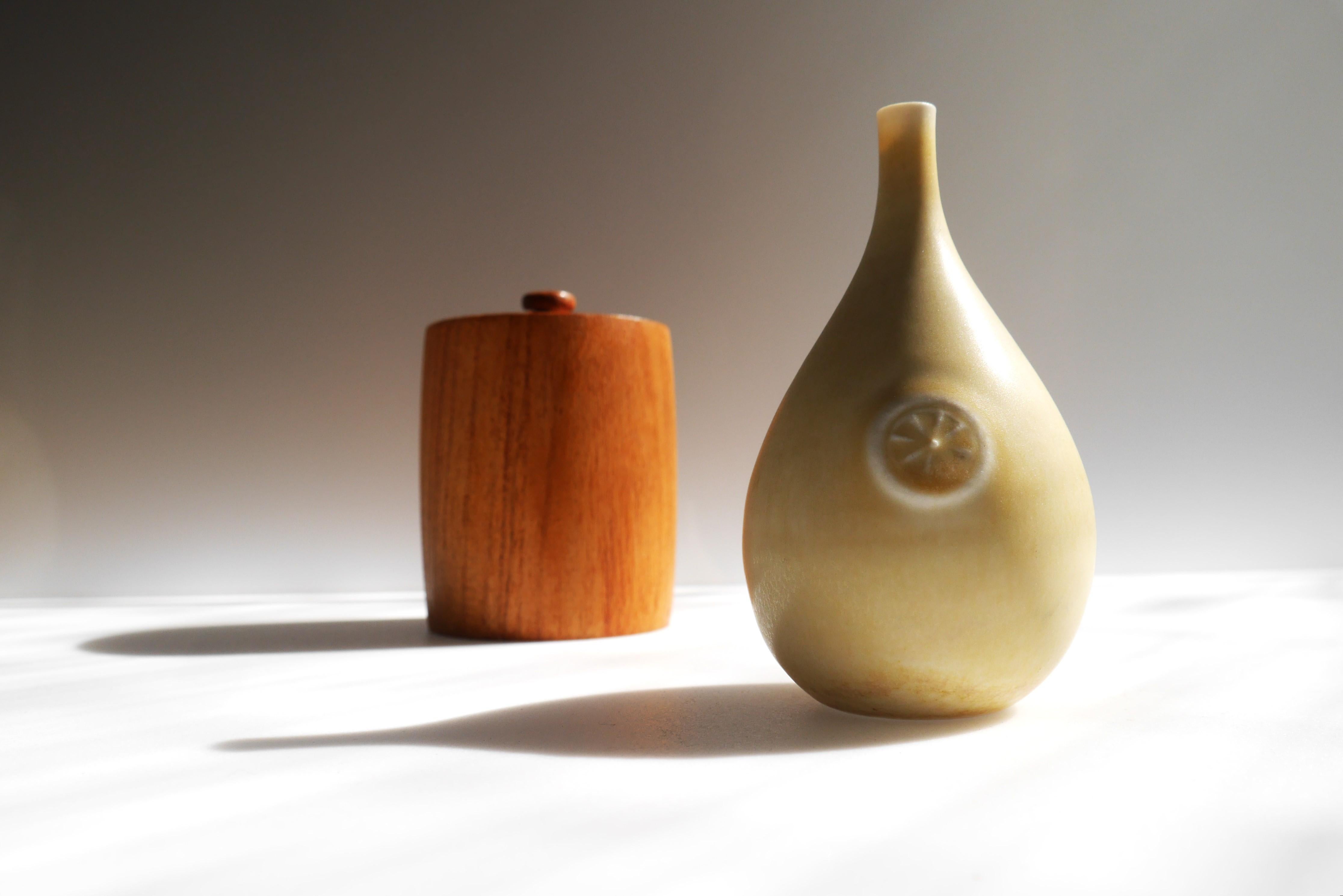 Vase miniature moderne du milieu du siècle « Castrol » de Swen Wejsfeldt, Gustavsberg en vente 1