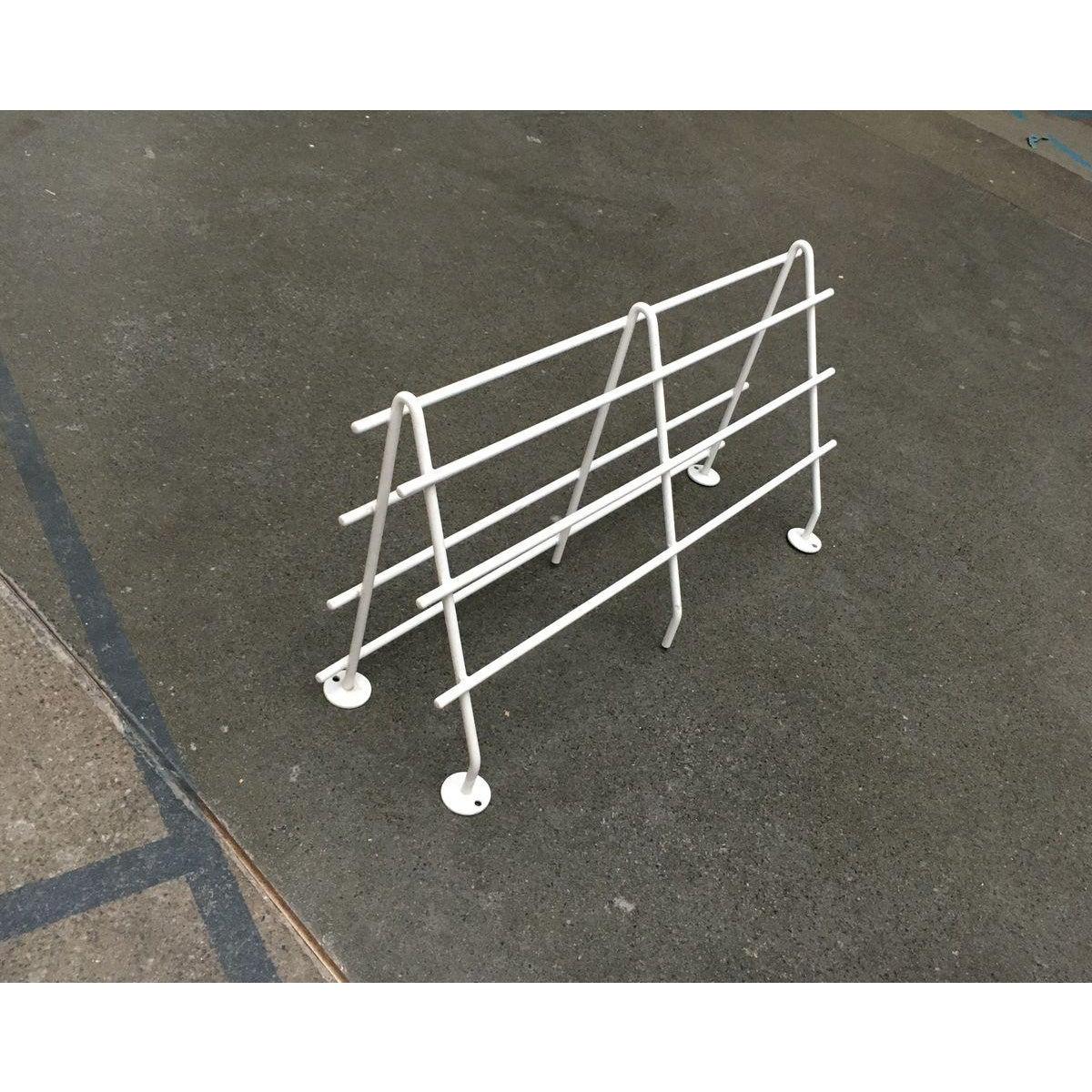 XX secolo Appendiabiti minimalista moderno di metà secolo in metallo, anni '60 in vendita