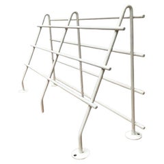 Minimalistischer Mid-Century-Modern-Mantelständer aus Metall, 1960er Jahre