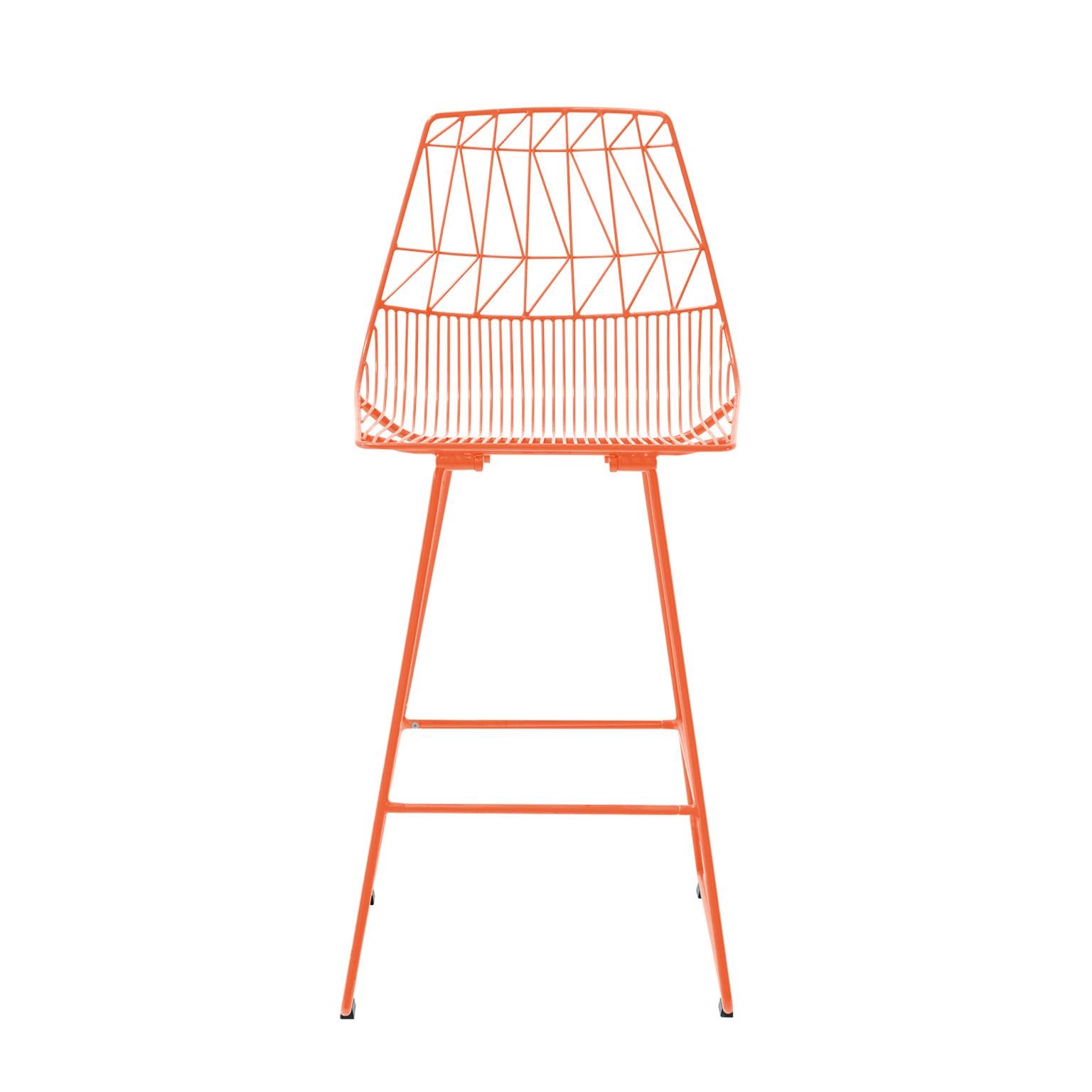 Bend Goods wire furniture
The Lucy counter stool can be found in commercial projects around the world, from Los Angeles to Paris. With the contemporary wire design of Bend Goods' signature Lucy Chair and a variety of durable and customizable