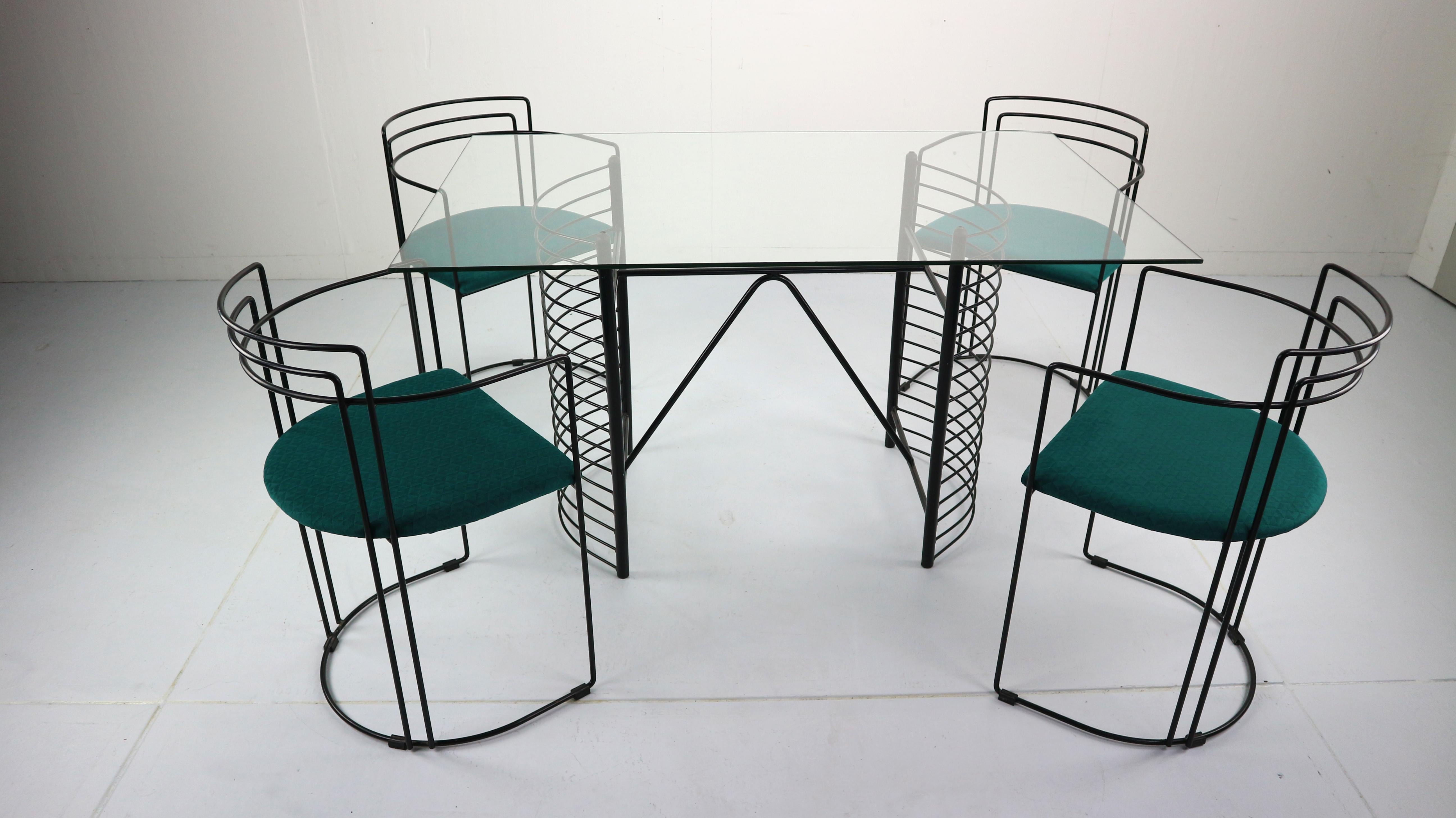 Late 20th Century Mid- Century Modern Minimalist Design Dining Room Set, 1970s
