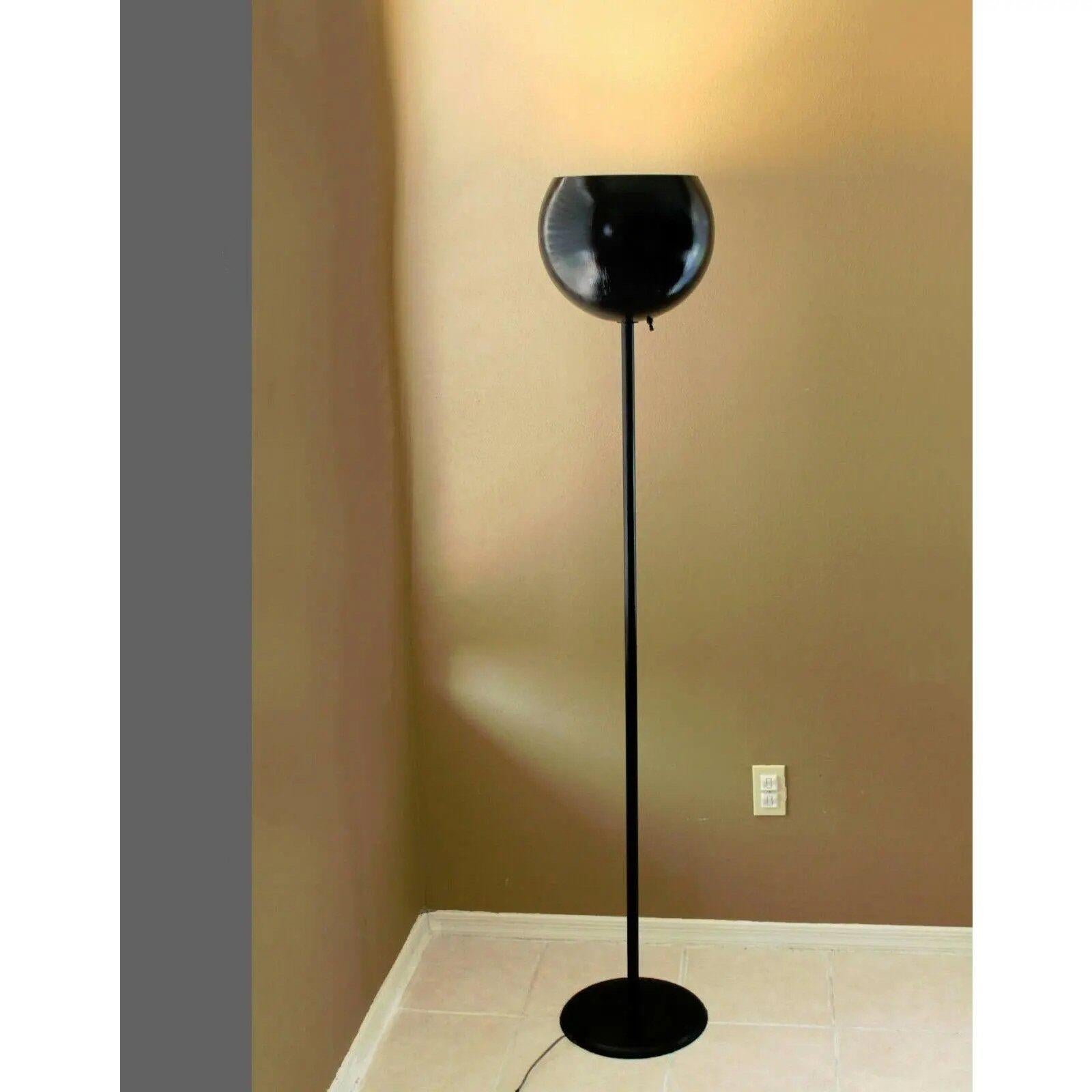 20th Century Mid Century Modern Minimalist Floor Lamp Torchiere by Laurel Lamp.    For Sale