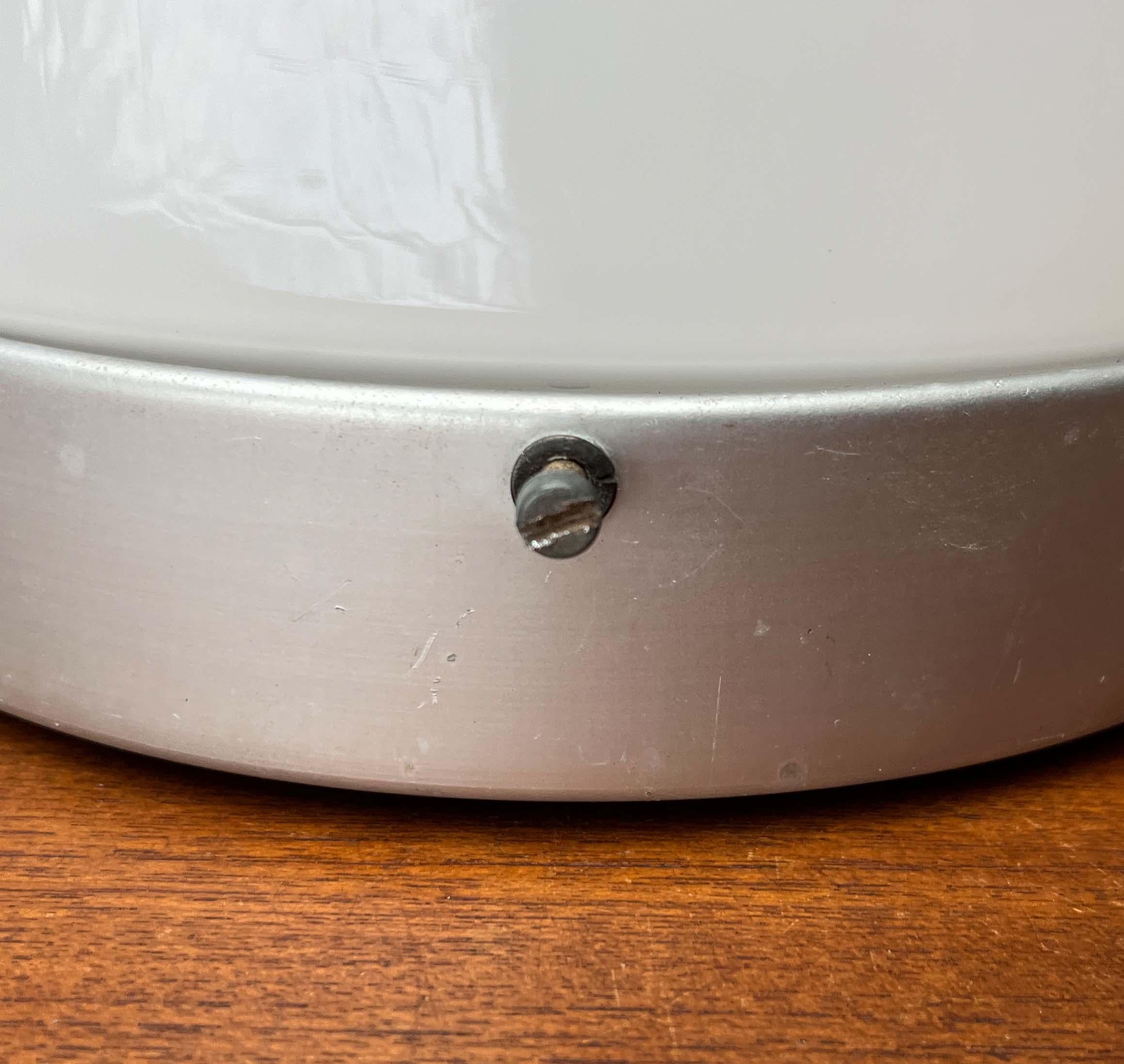 Empotrable minimalista moderno de mediados de siglo SLO Sähköliikkeiden Oy Finlandia Años 60 en venta 7