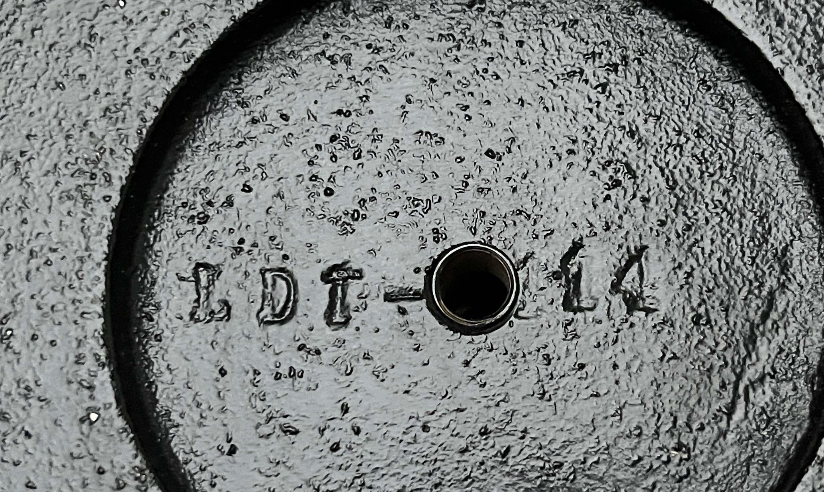 Lámpara de Sobremesa Minimalista de Embudo Moderno de Mediados de Siglo, Años 60 en venta 11