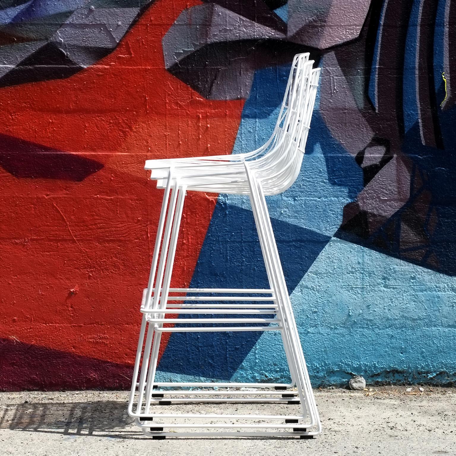 Unknown Mid-Century Modern, Minimalist Stacking Counter Stool, Wire Stool in White For Sale